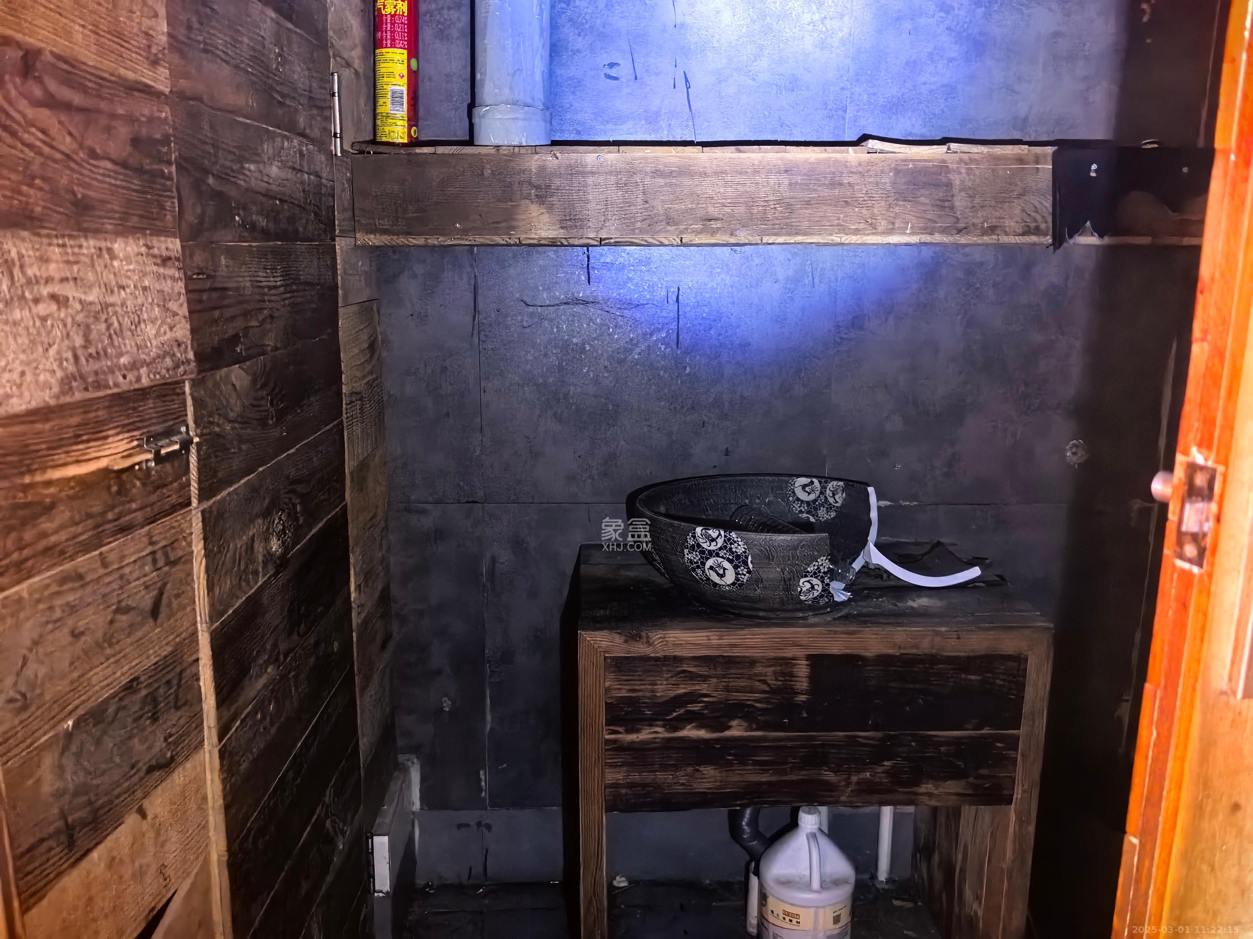 金茂梅溪湖   130.0㎡      10000.0元/月室内图