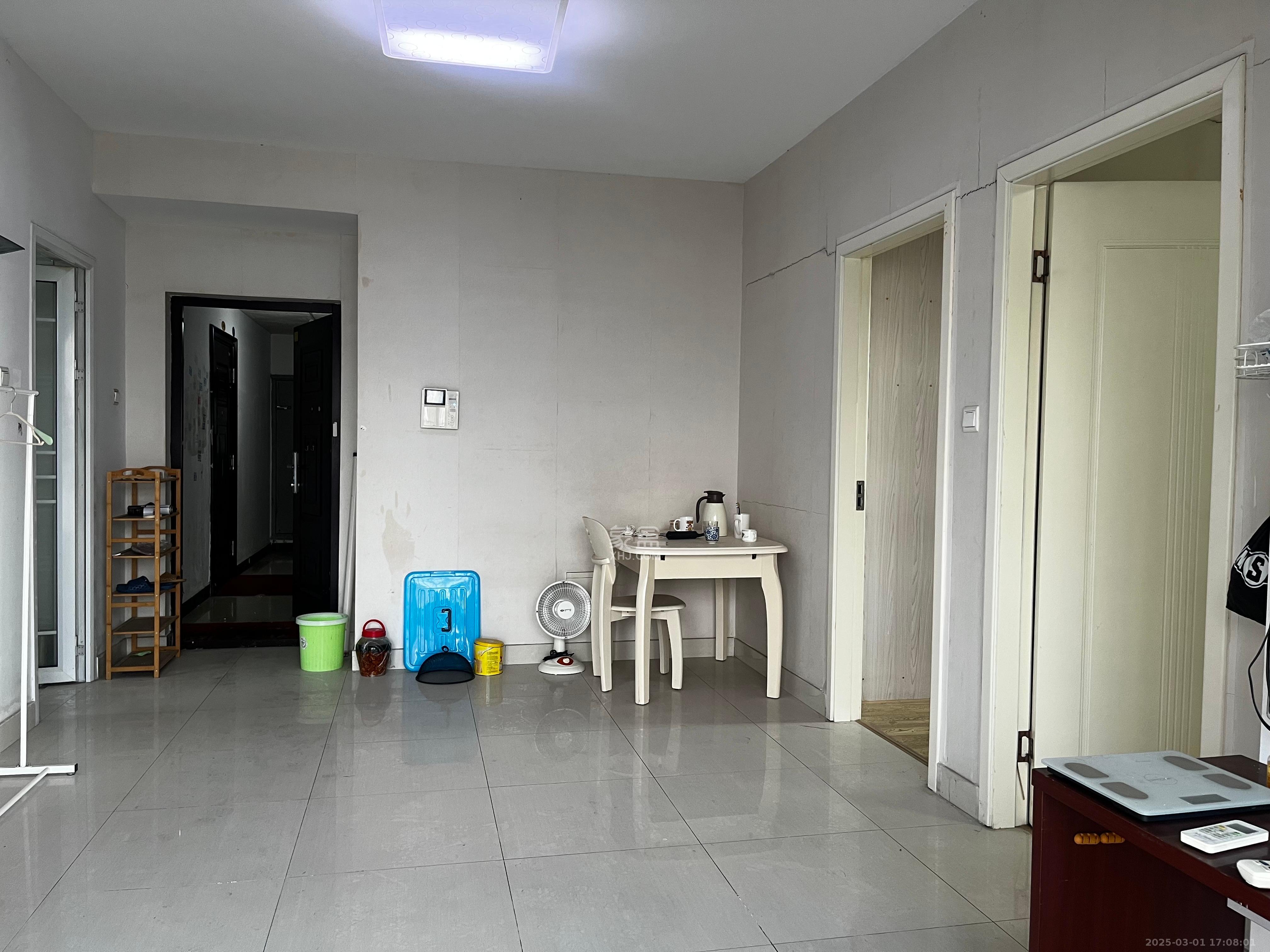 新蕾品阁居 2室2厅1卫 1300.0元/月 新蕾品阁居 2室2厅1卫 1300.0元/月室内图