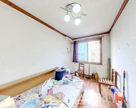 芙蓉区教师村  3室2厅1卫   1600.00元/月室内图