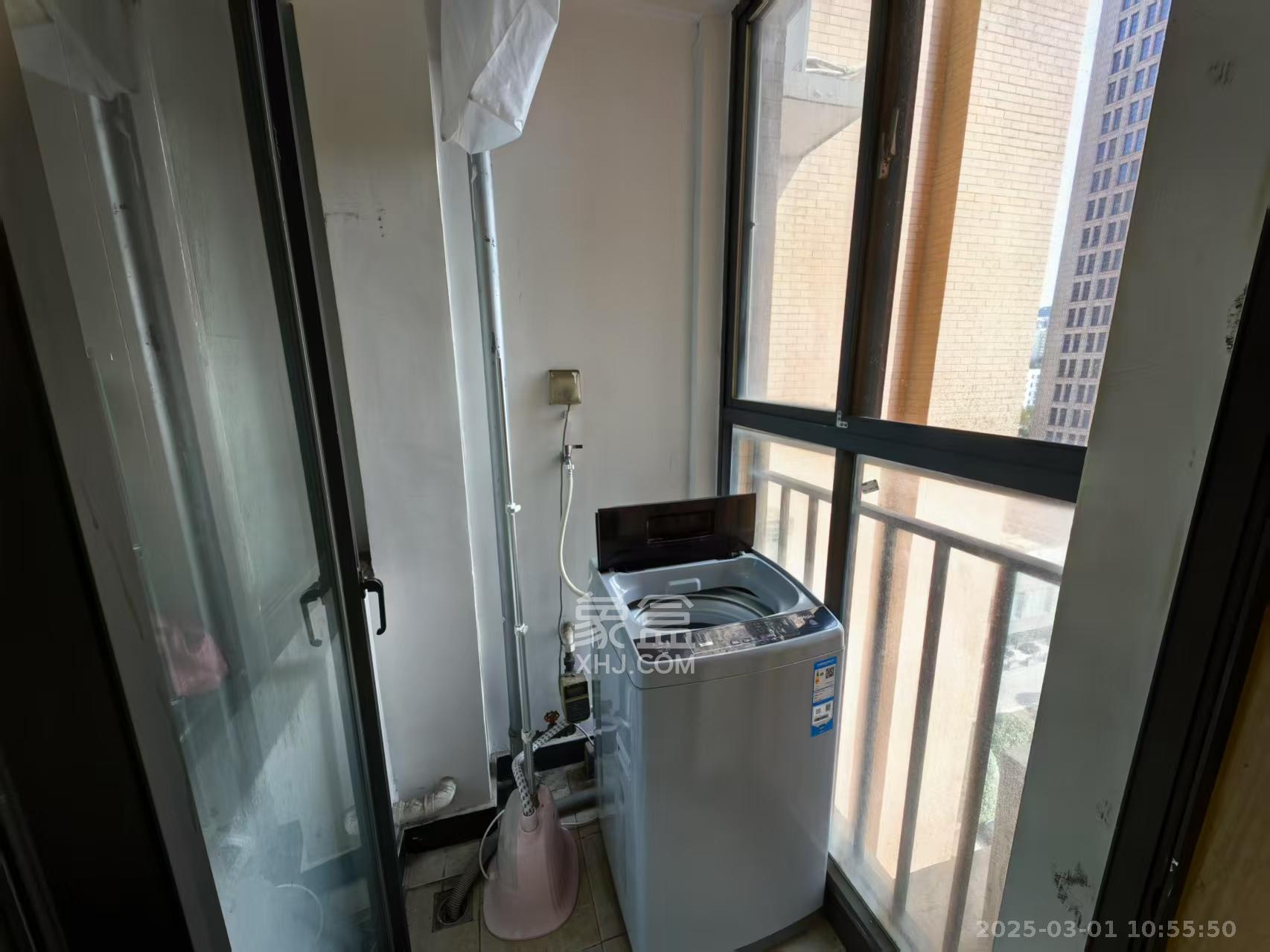 兴威帕克水岸  1室1厅1卫   1600.00元/月室内图