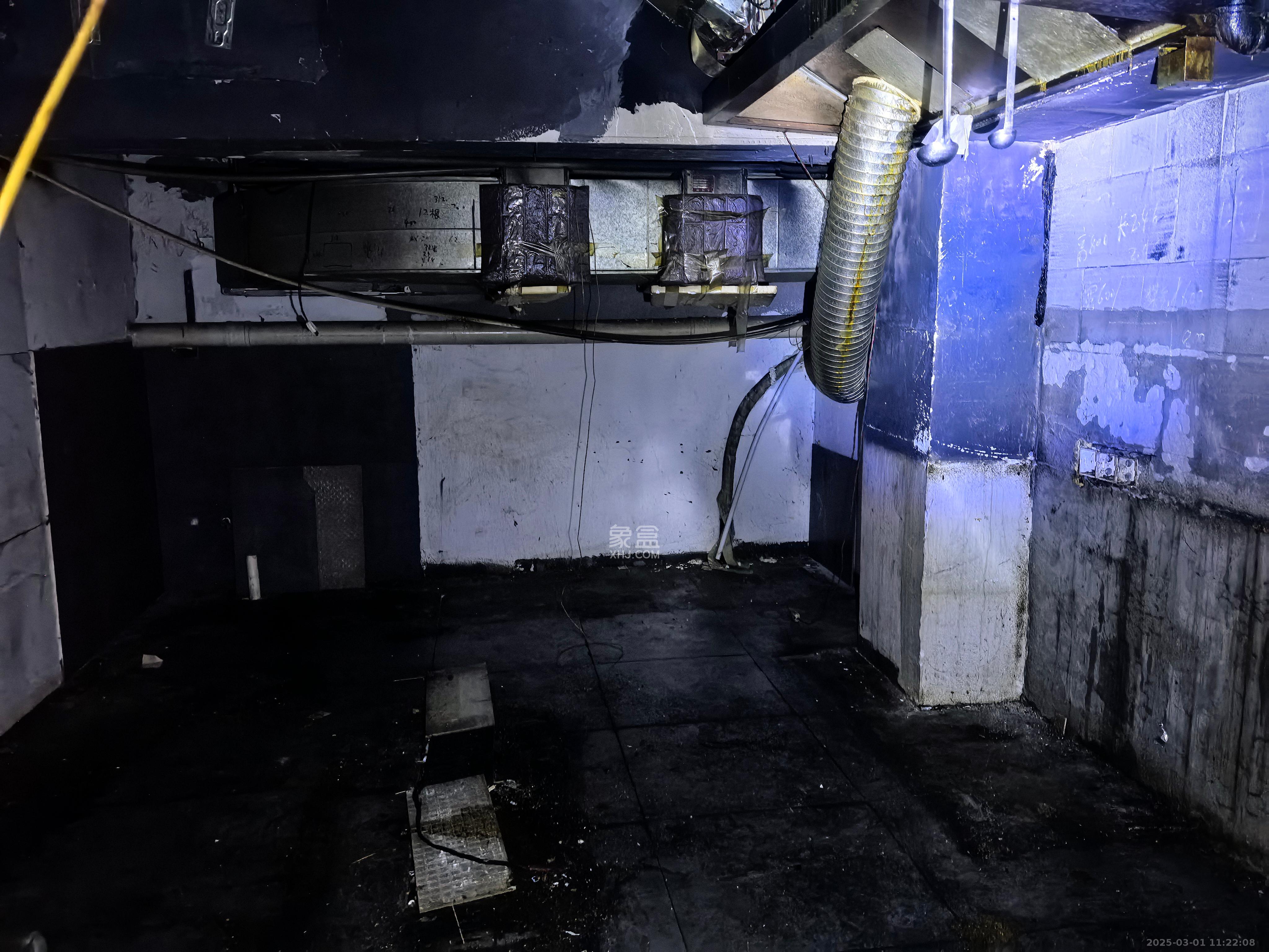 金茂梅溪湖   130.0㎡      10000.0元/月室内图