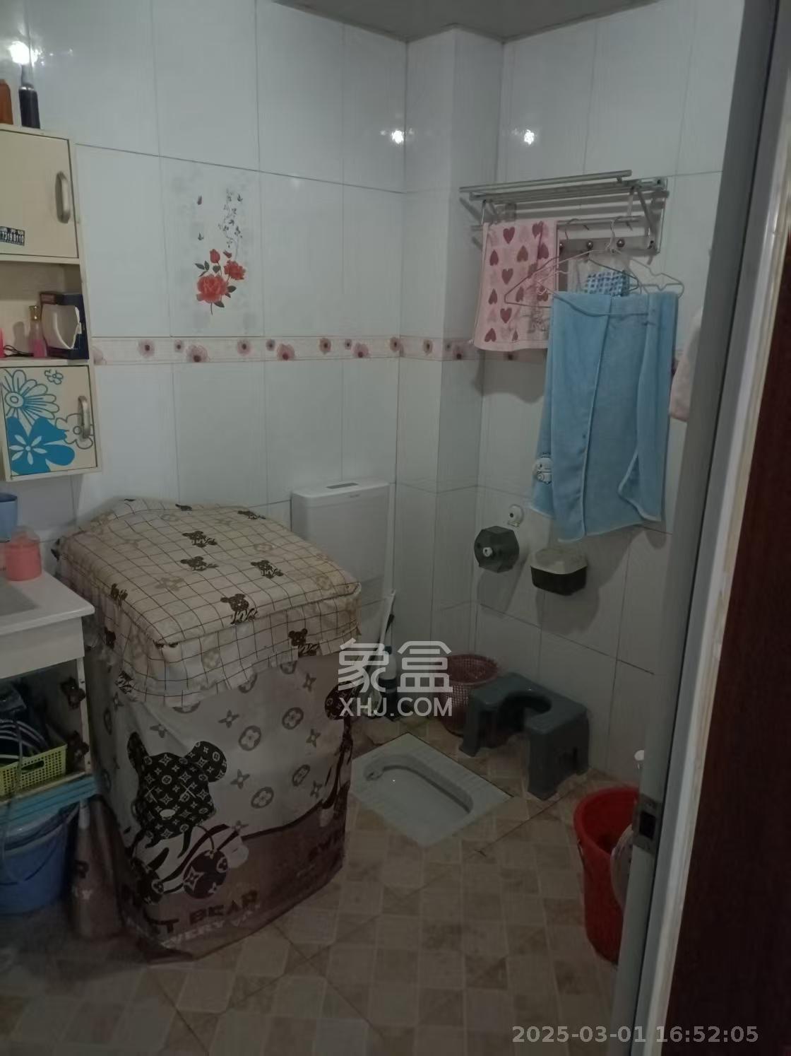 湘瑞家园  3室2厅1卫   1400.00元/月