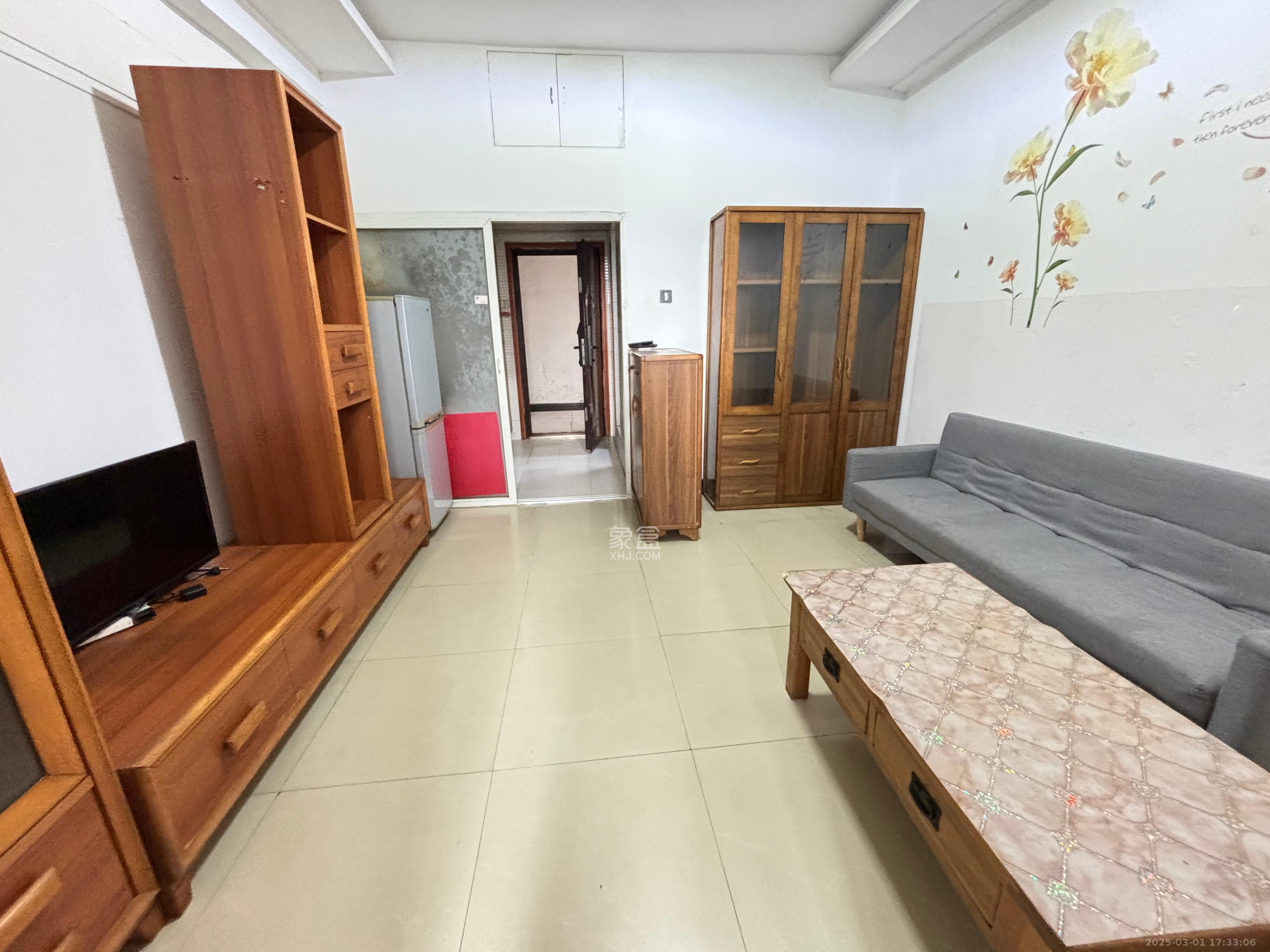 湘聚大厦  1室1厅1卫   1400.00元/月