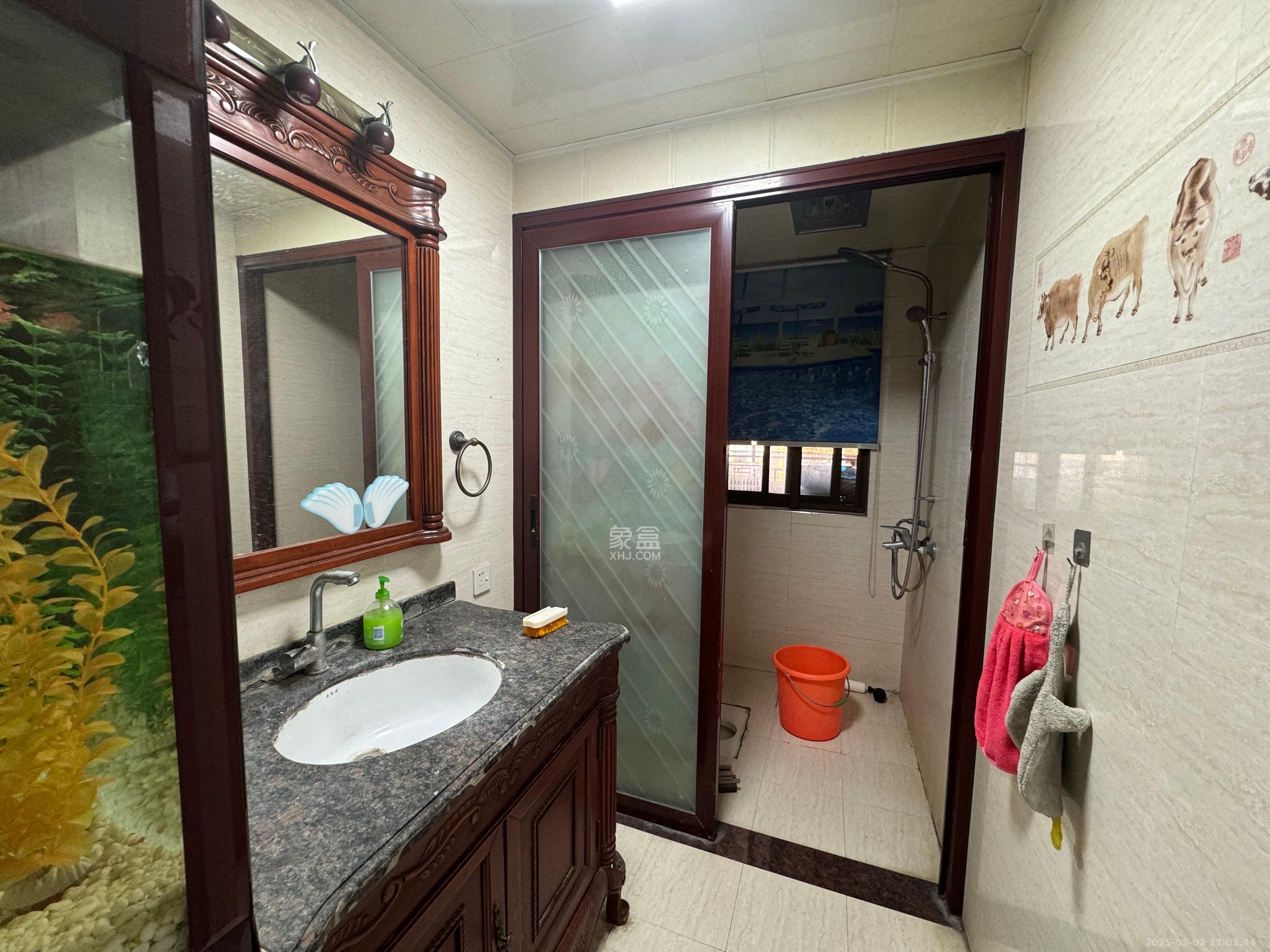 融科檀香山(融科紫檀、香山国际) 1室1厅1卫 4000.0元/月 融科檀香山(融科紫檀、香山国际) 1室1厅1卫 4000.0元/月室内图