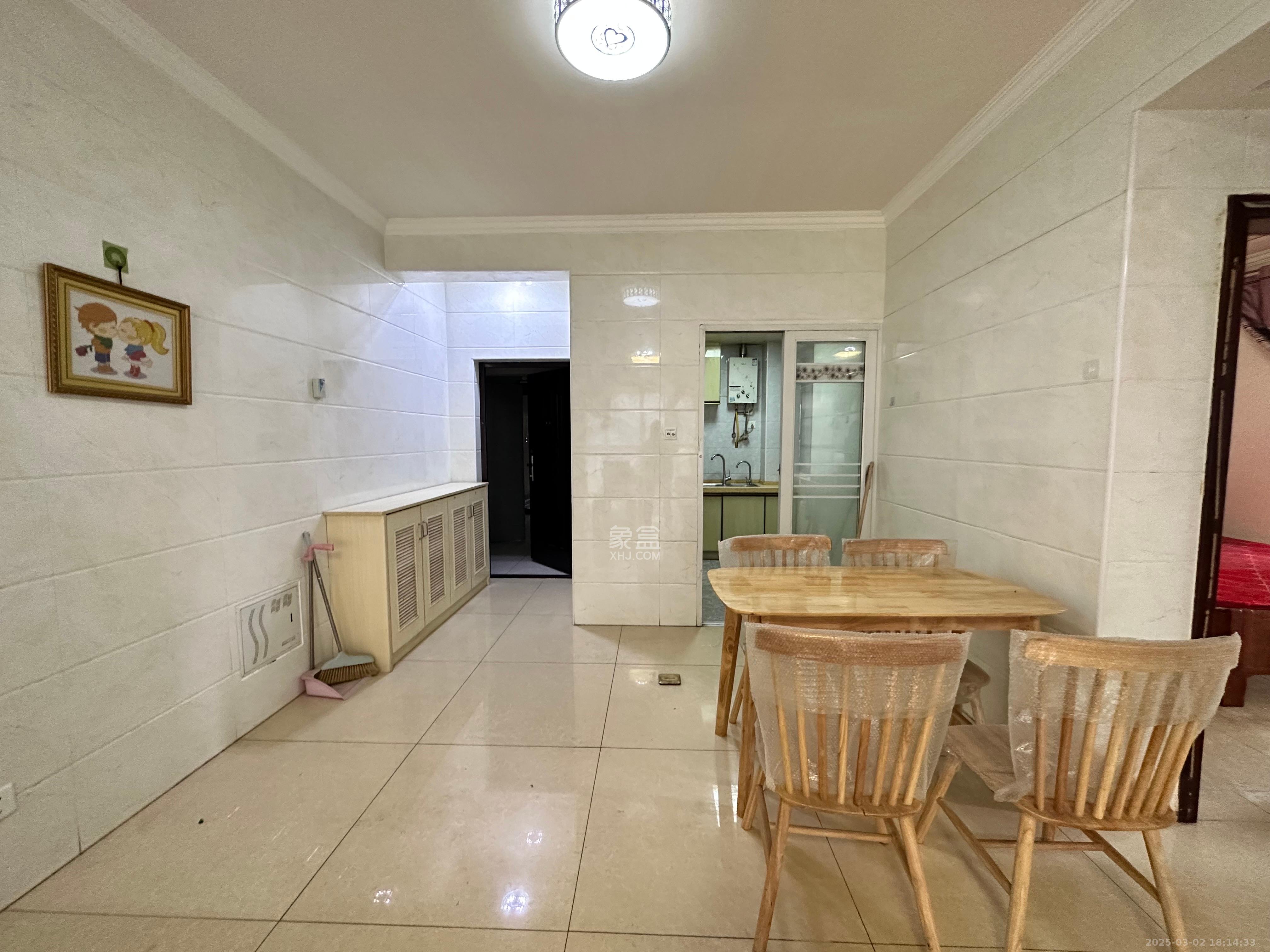 中悦领秀城 2室2厅1卫 1500.0元/月 中悦领秀城 2室2厅1卫 1500.0元/月室内图