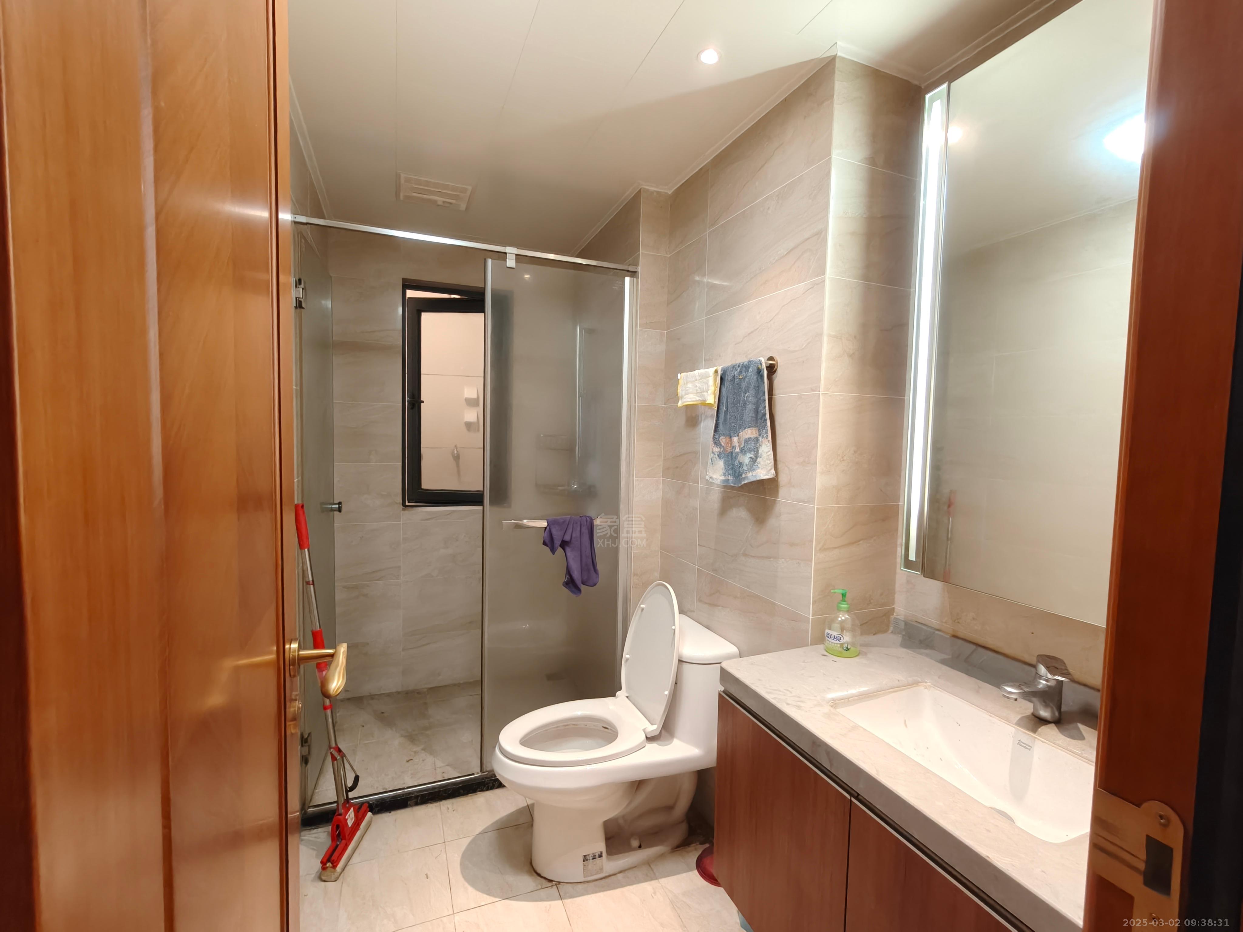 恒大华府 3室2厅1卫 1900.0元/月 恒大华府 3室2厅1卫 1900.0元/月室内图