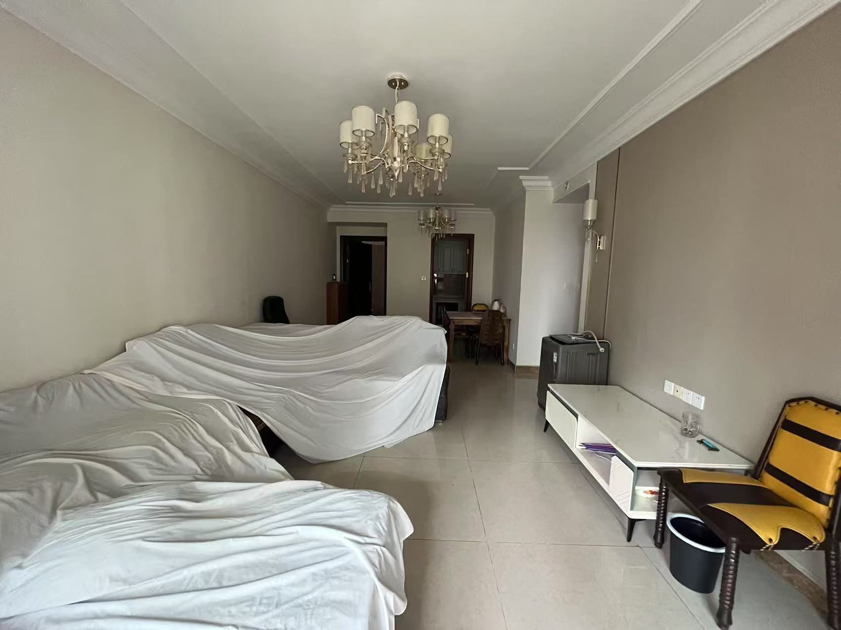 恒大华府 3室2厅2卫 2200.0元/月 恒大华府 3室2厅2卫 2200.0元/月户型图