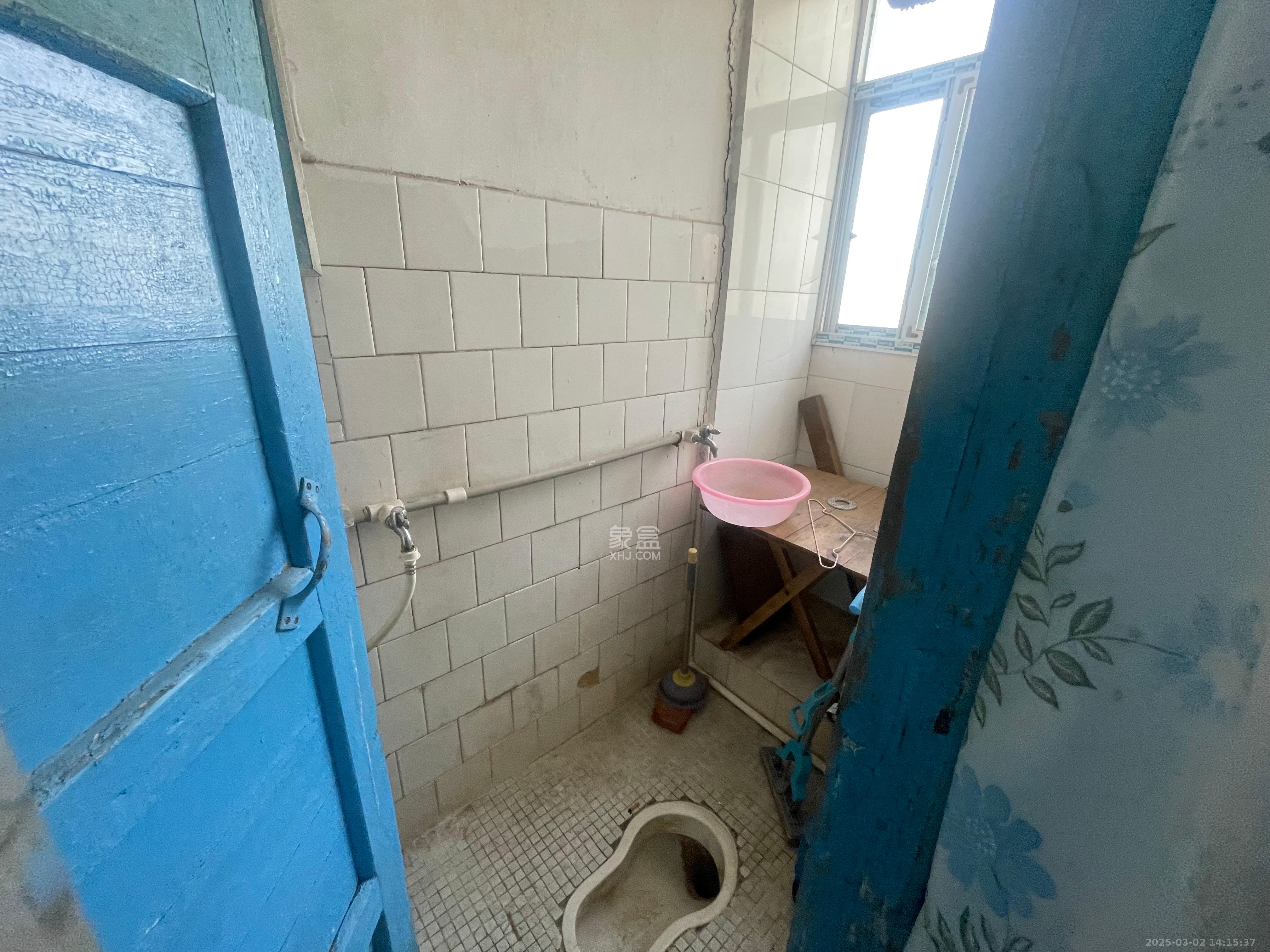 二机小区 2室1厅1卫 800.0元/月 二机小区 2室1厅1卫 800.0元/月室内图