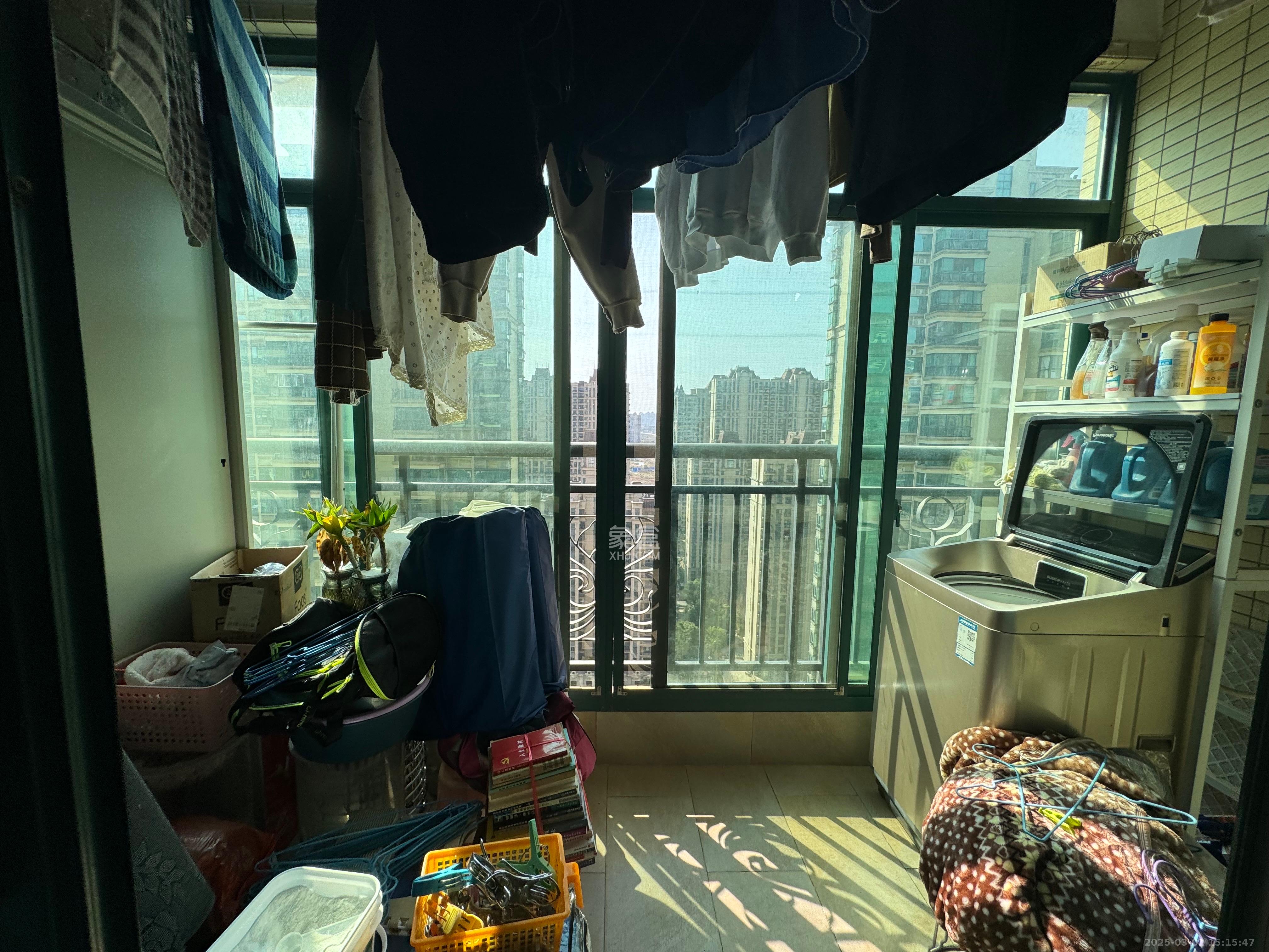 恒大绿洲 3室2厅1卫 2800.0元/月 恒大绿洲 3室2厅1卫 2800.0元/月室内图