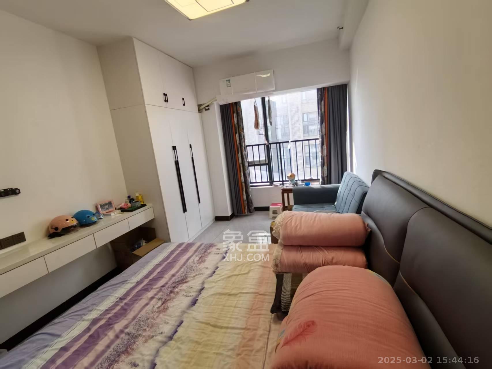 华润翡翠府 1室1厅1卫 1400.0元/月 华润翡翠府 1室1厅1卫 1400.0元/月室内图