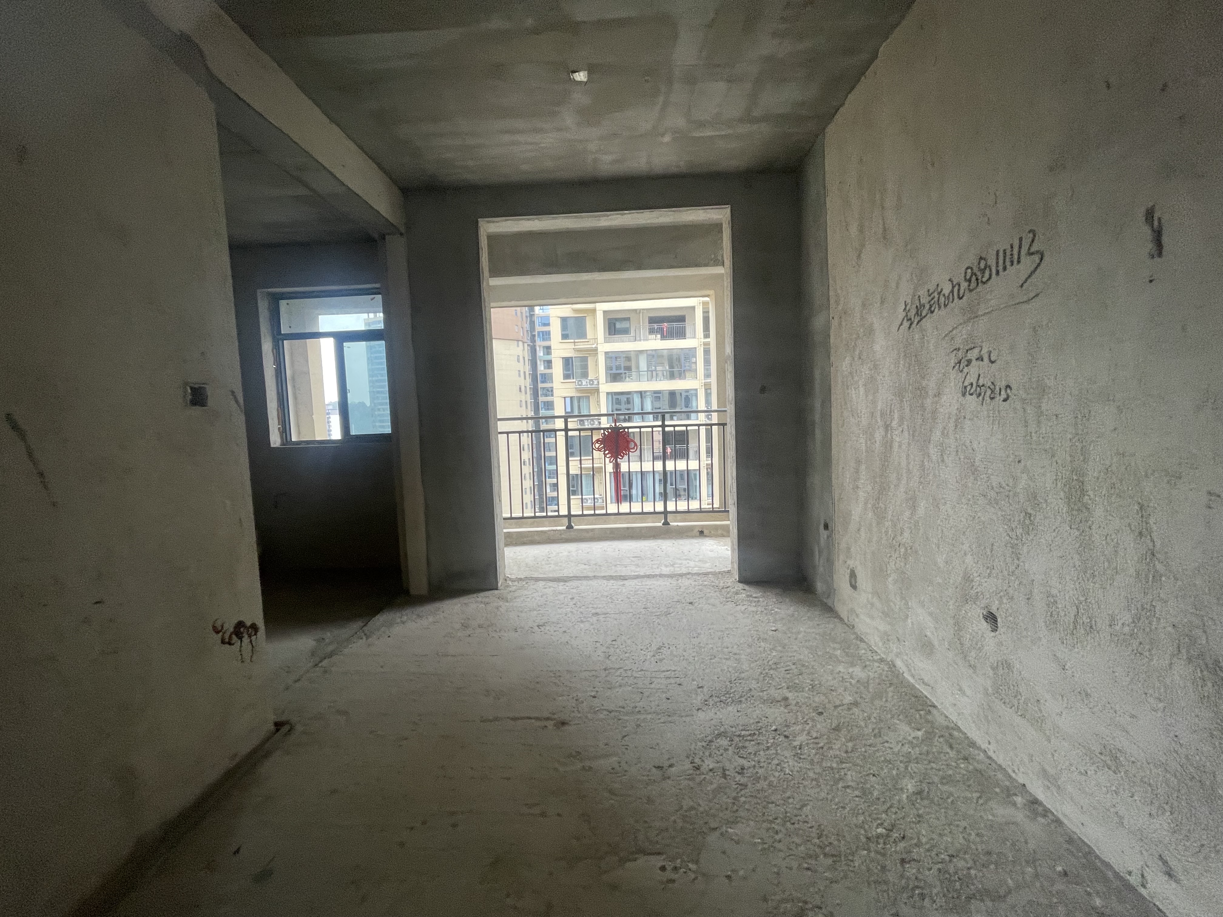 鹏泰天麓 4室2厅2卫 89.8万 鹏泰天麓 4室2厅2卫 89.8万户型图