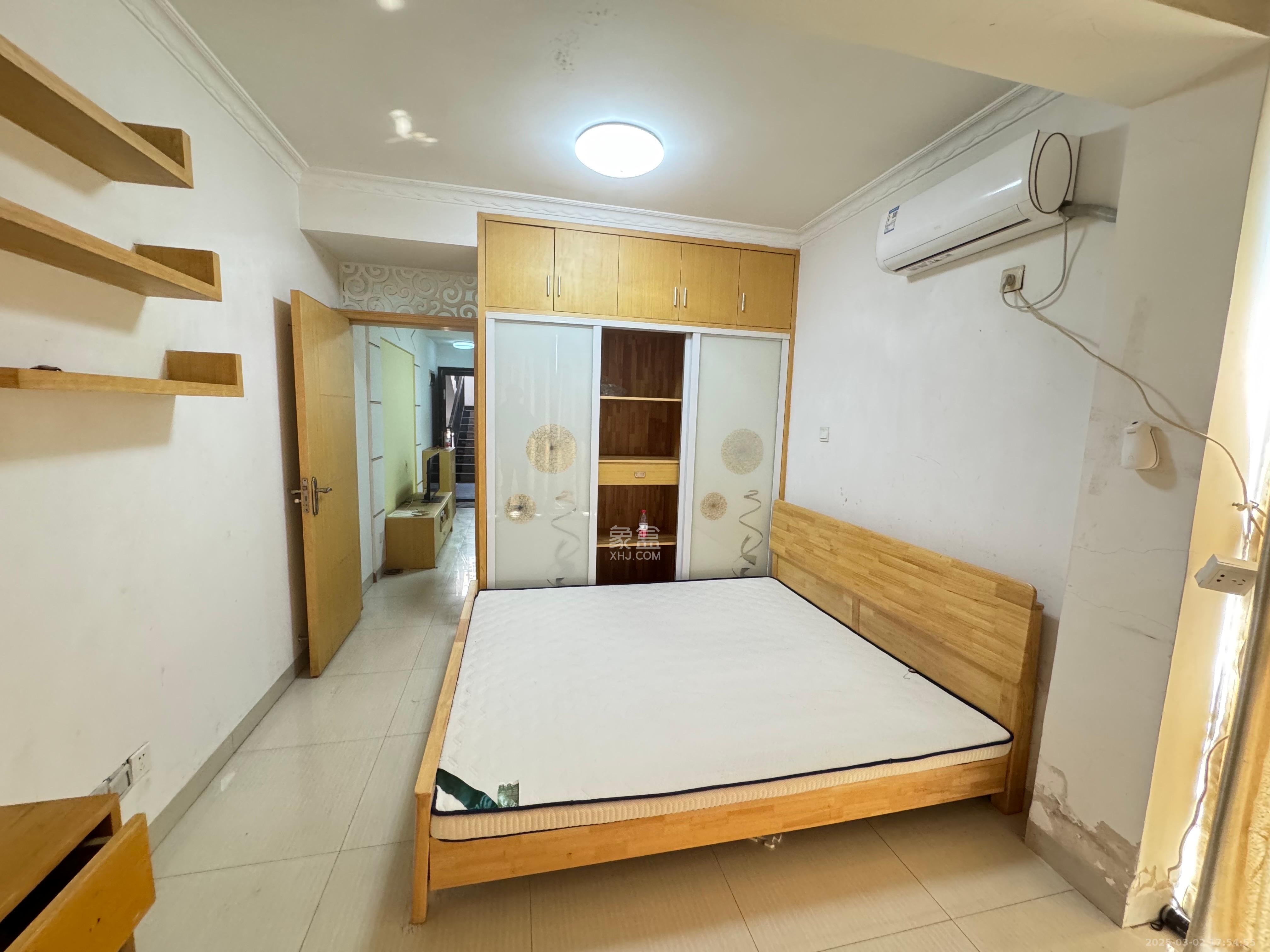 紫莱阁 0室1厅1卫 1500.0元/月 紫莱阁 0室1厅1卫 1500.0元/月室内图