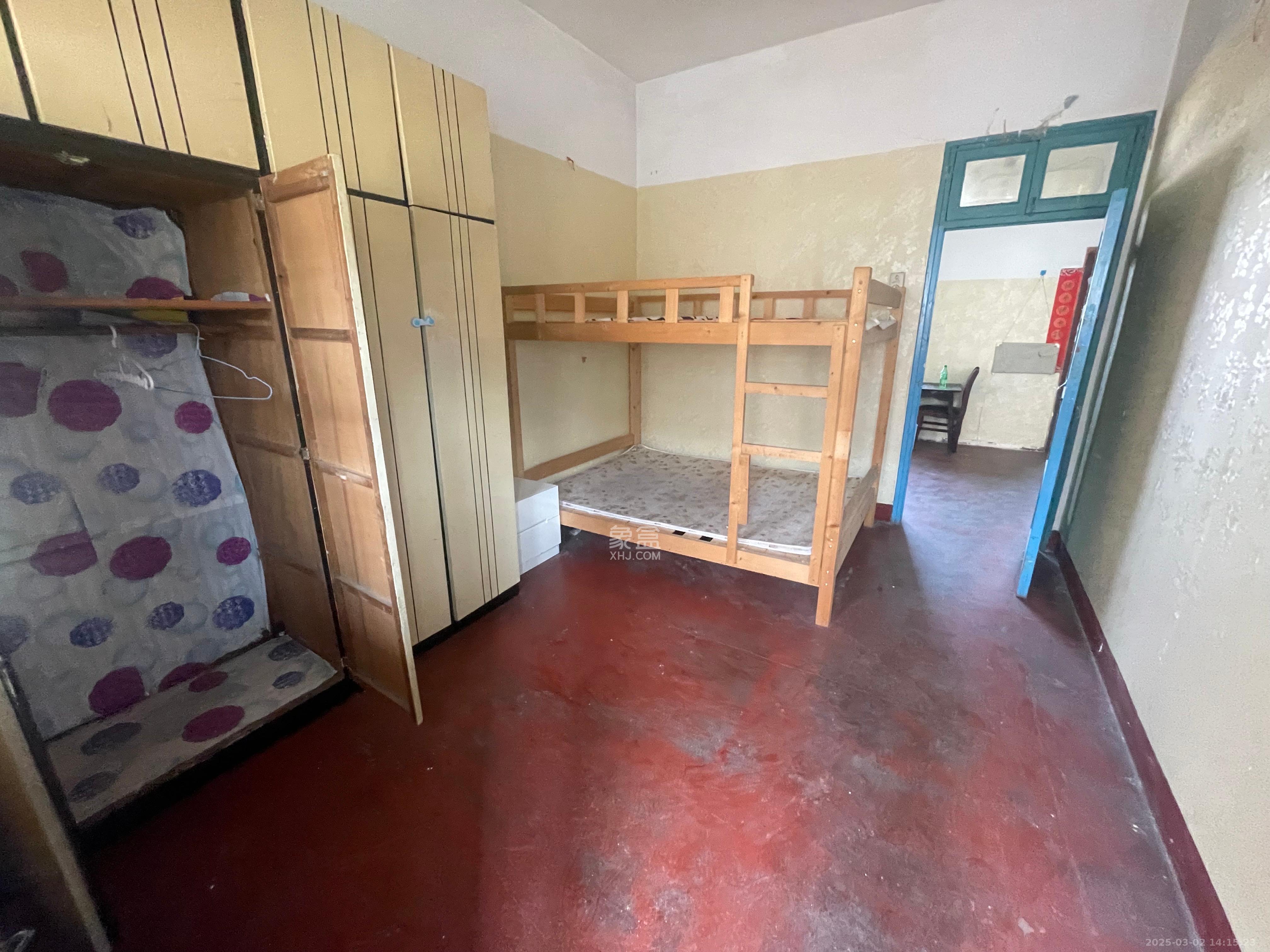 二机小区 2室1厅1卫 800.0元/月 二机小区 2室1厅1卫 800.0元/月室内图