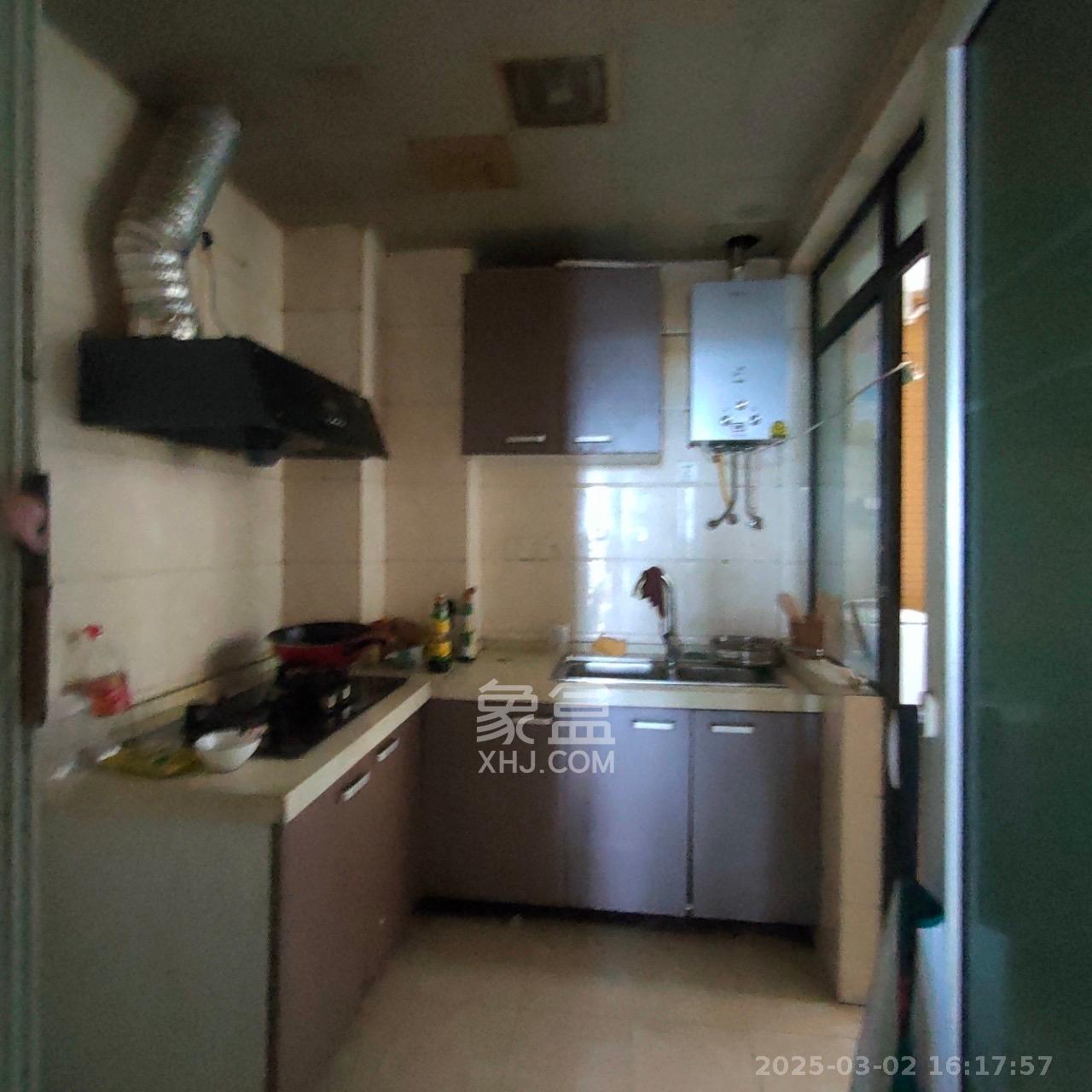 康斯丹郡(融程领秀佳园) 3室1厅1卫 1900.0元/月 康斯丹郡(融程领秀佳园) 3室1厅1卫 1900.0元/月室内图