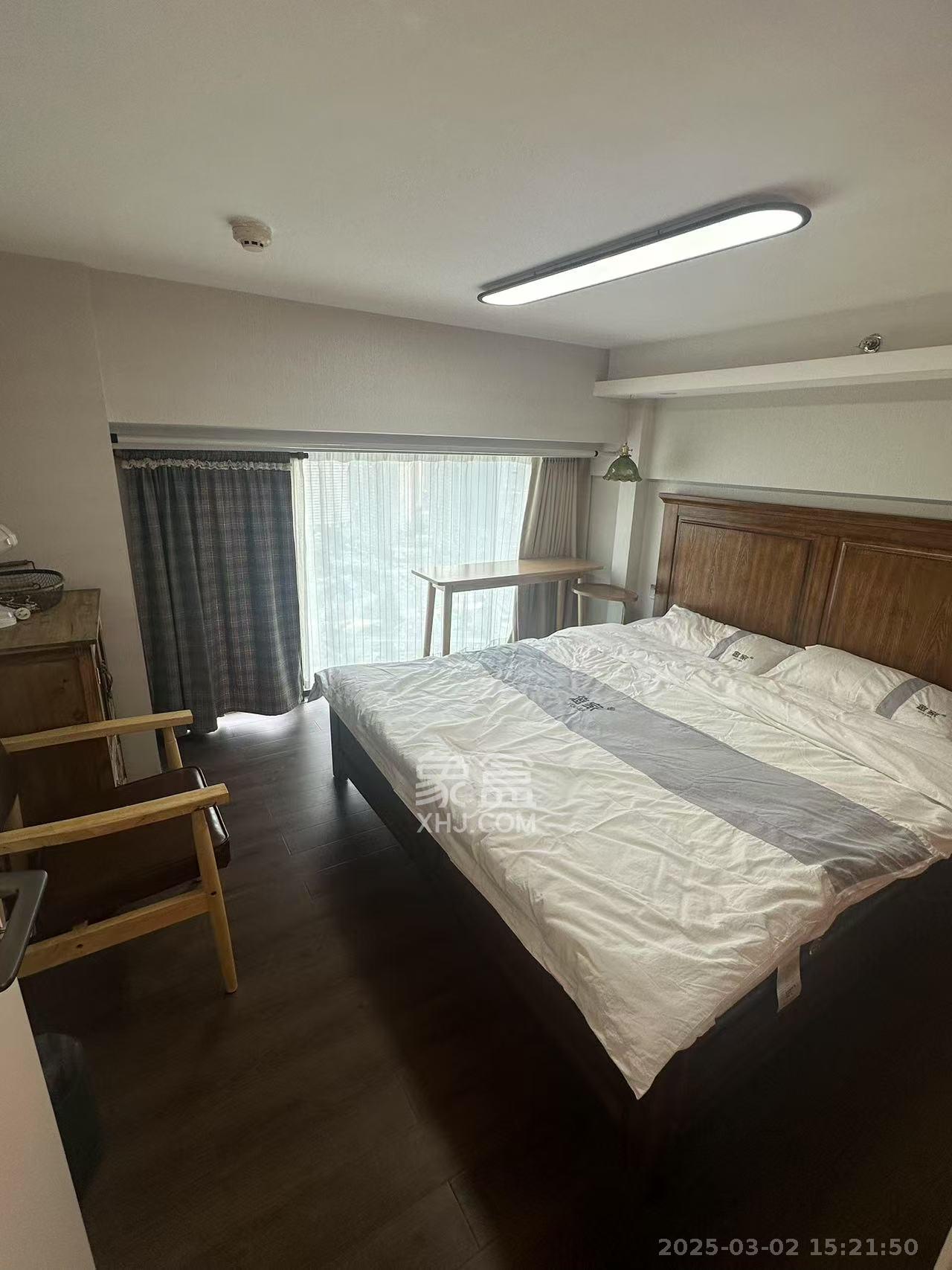 达美寰宇中心 2室1厅1卫 3500.0元/月 达美寰宇中心 2室1厅1卫 3500.0元/月室内图