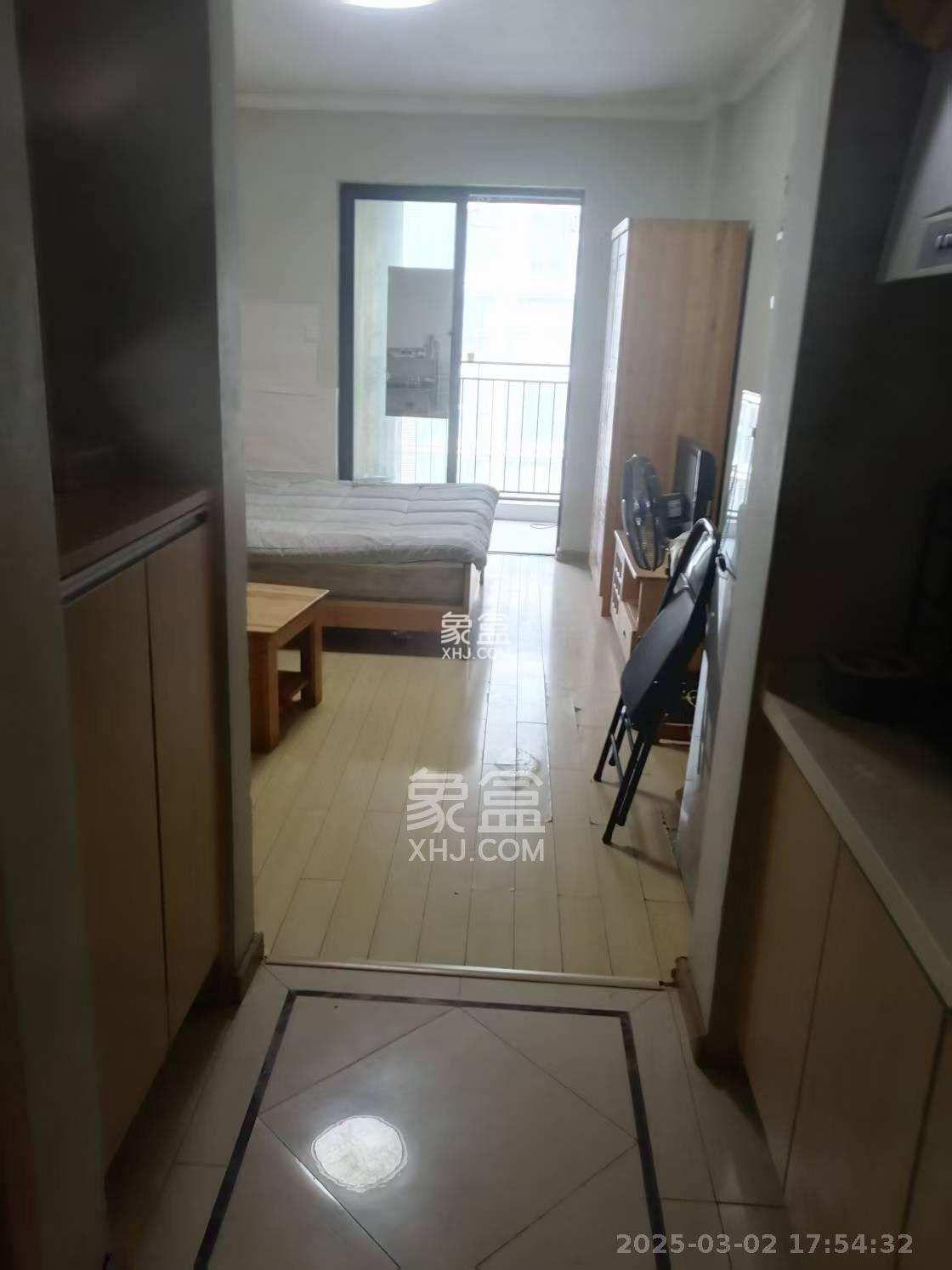 万科金域华府一期  1室1厅1卫    1300.0元/月 万科金域华府一期  1室1厅1卫    1300.0元/月室内图