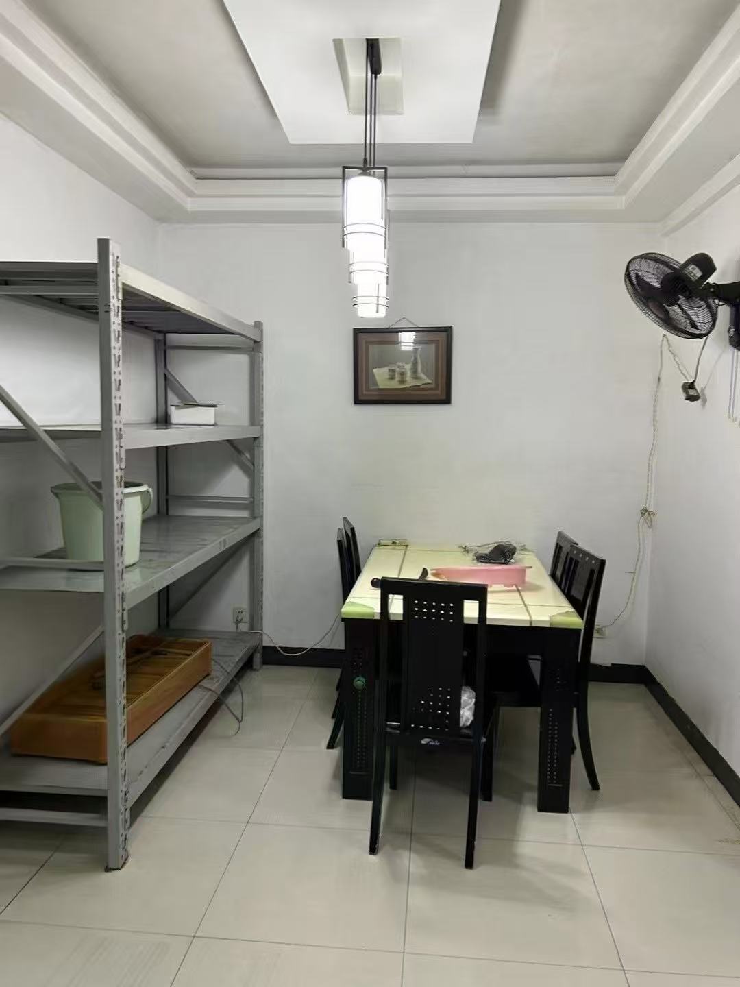 自来水三水厂家属区 2室2厅1卫 1000.0元/月 自来水三水厂家属区 2室2厅1卫 1000.0元/月室内图