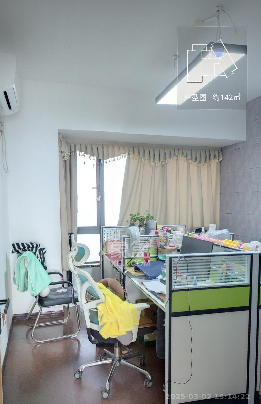 天祥水晶湾 4室2厅2卫 4400.0元/月 天祥水晶湾 4室2厅2卫 4400.0元/月室内图