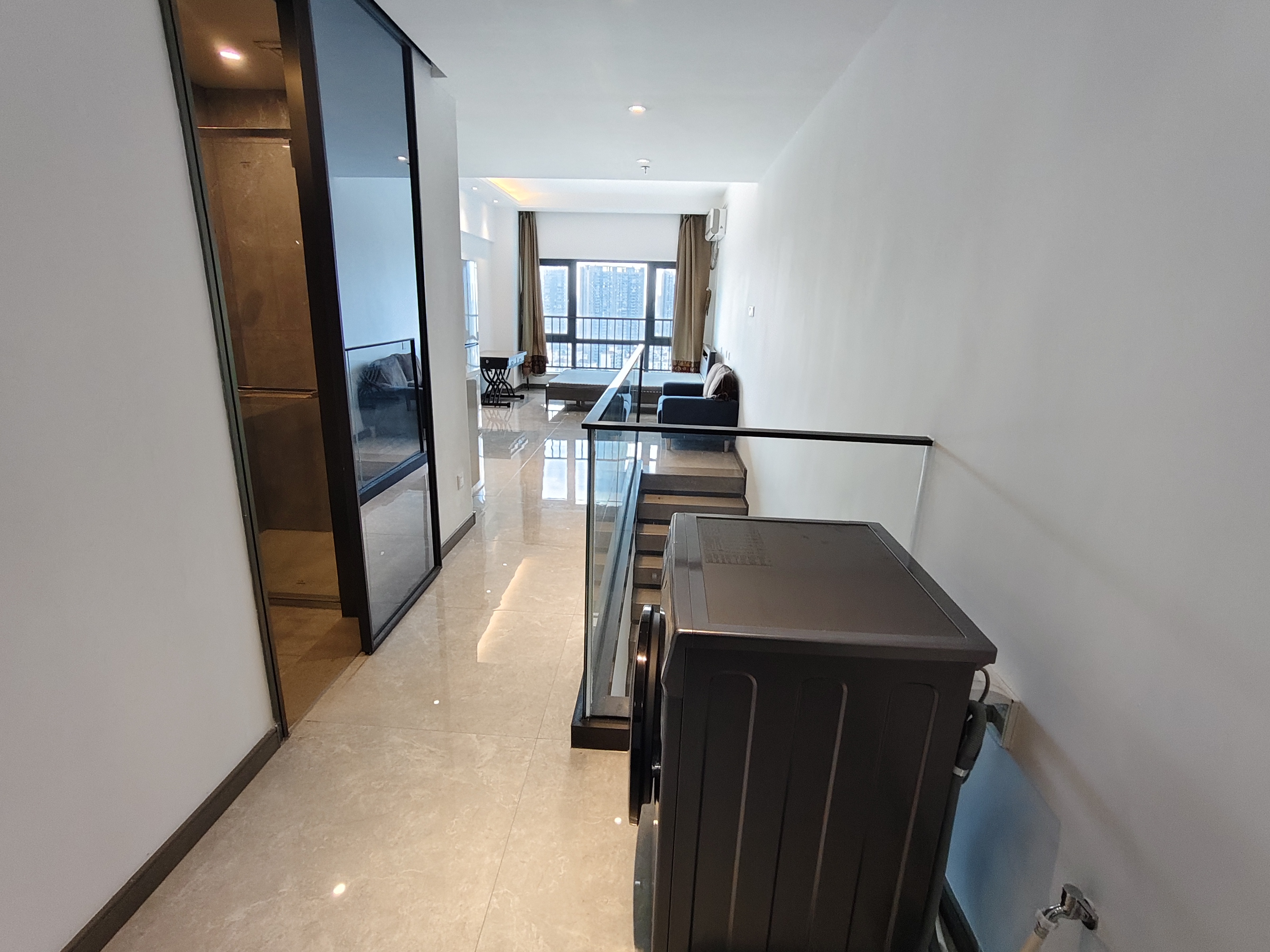 龙湖光年 1室1厅1卫 1900.0元/月 龙湖光年 1室1厅1卫 1900.0元/月室内图