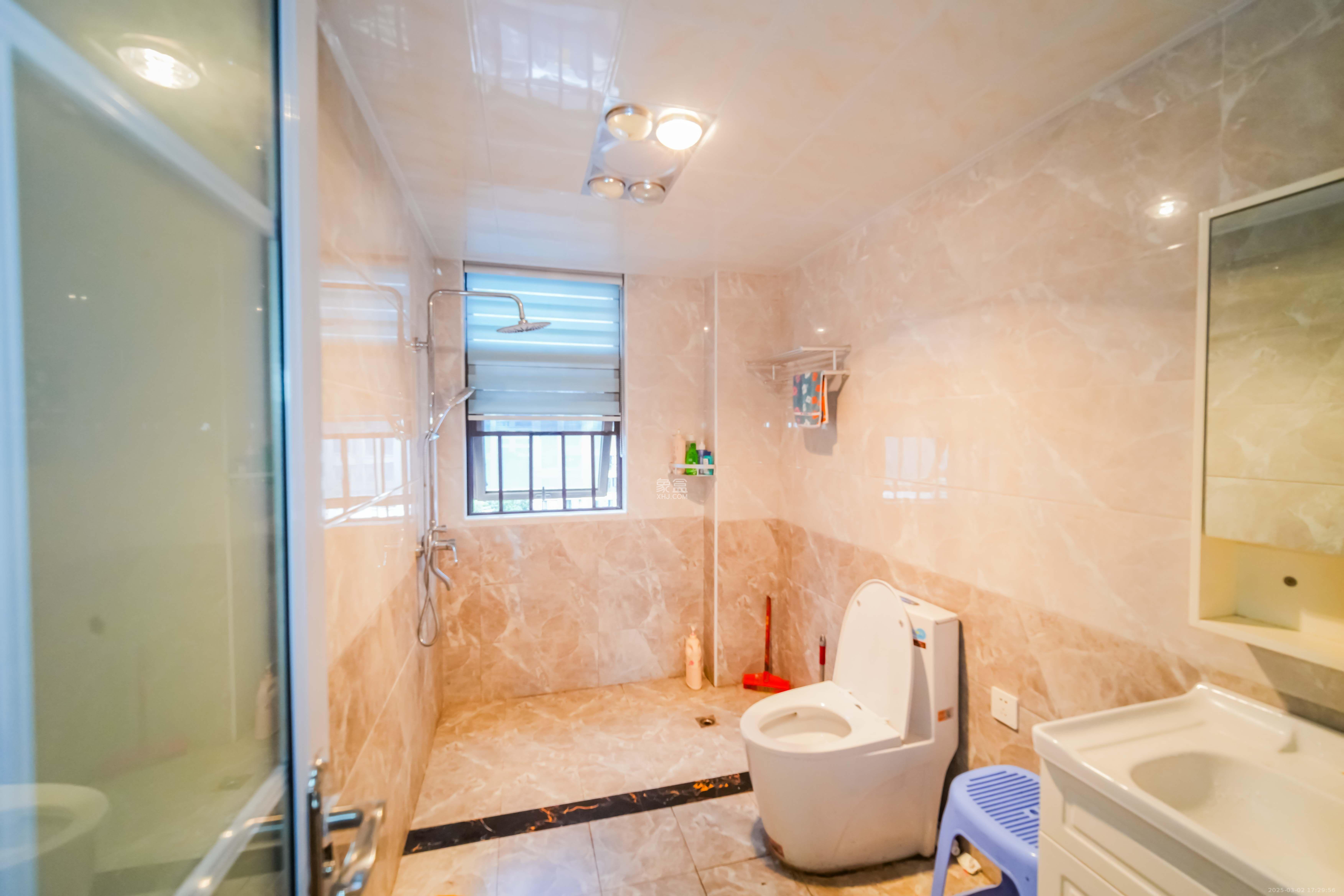 阳光城尚东湾学园区 3室2厅2卫 3000.0元/月 阳光城尚东湾学园区 3室2厅2卫 3000.0元/月室内图