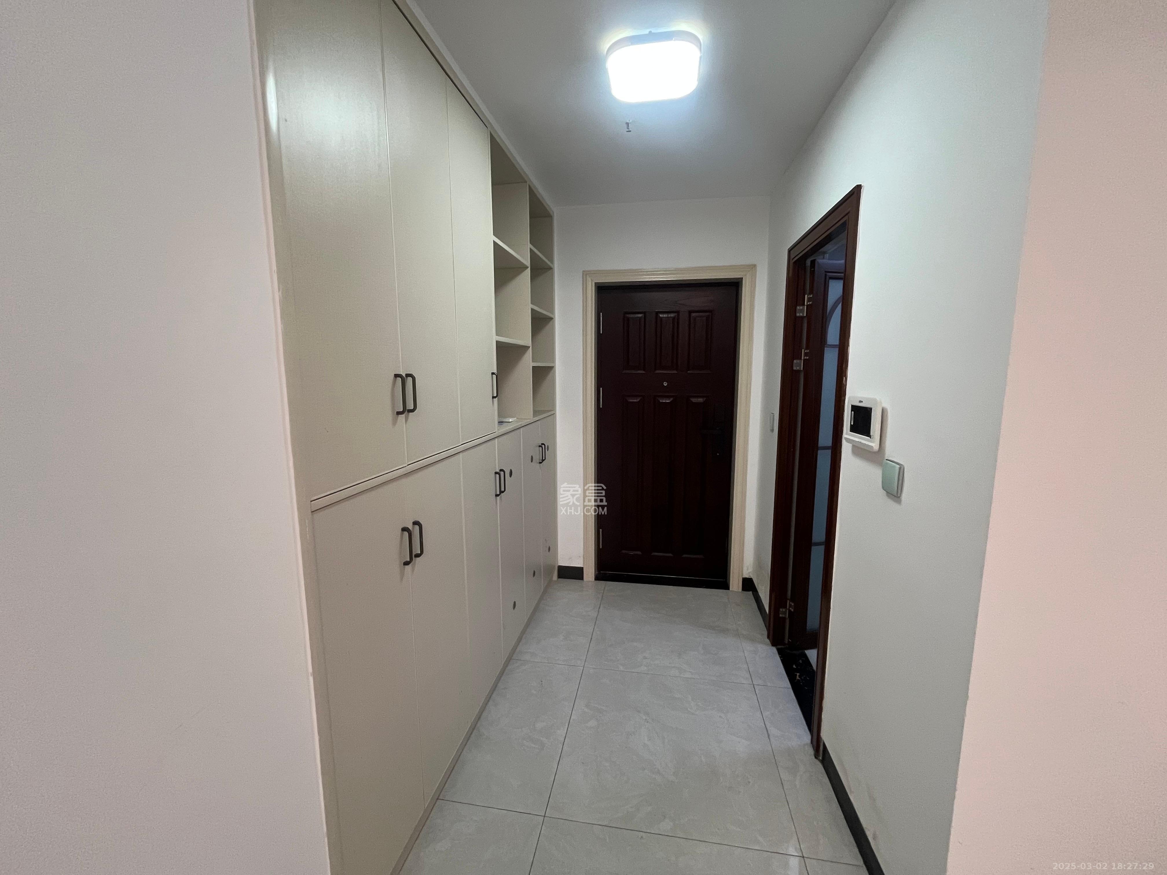 明发国际城 1室0厅0卫 1500.0元/月 明发国际城 1室0厅0卫 1500.0元/月室内图