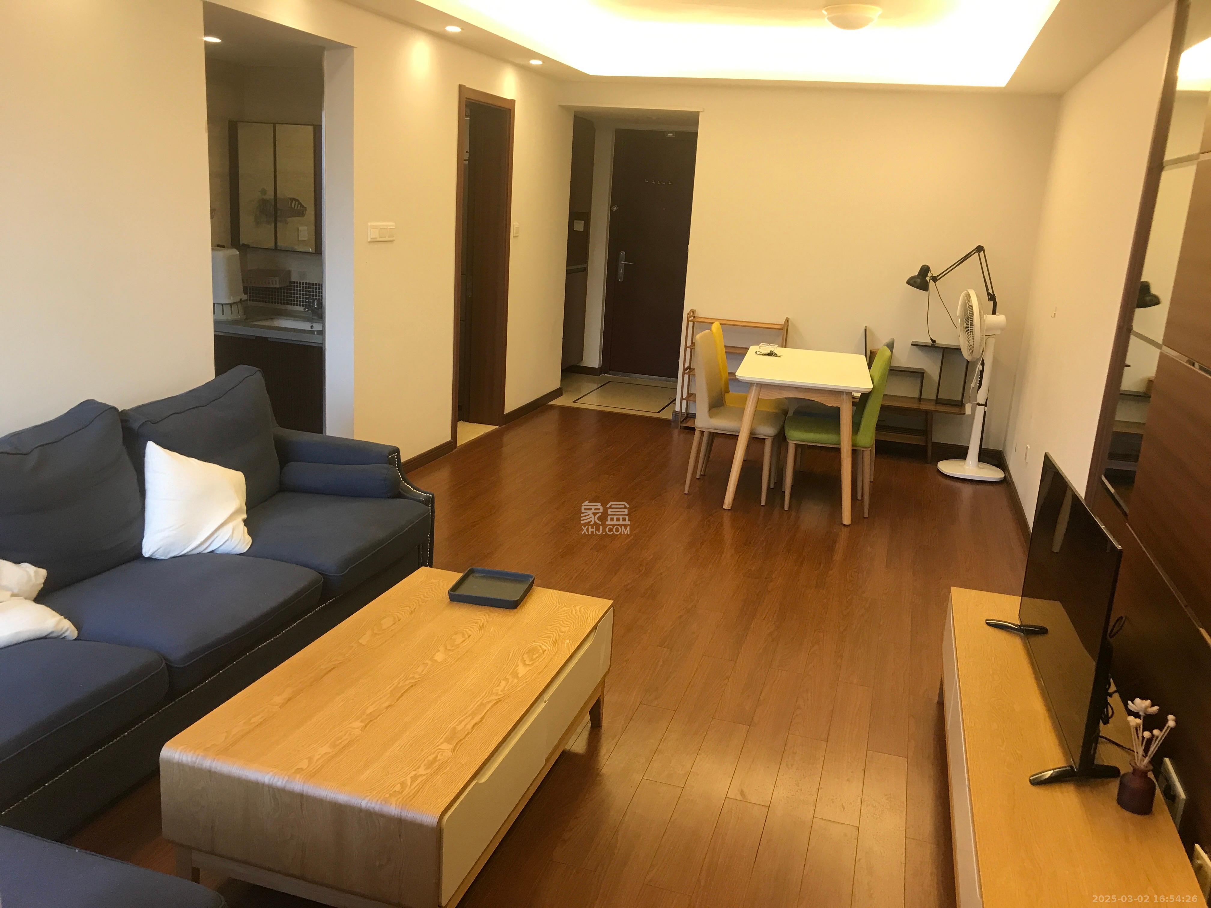 万科金域华府三四期  2室2厅1卫   2300.00元/月室内图