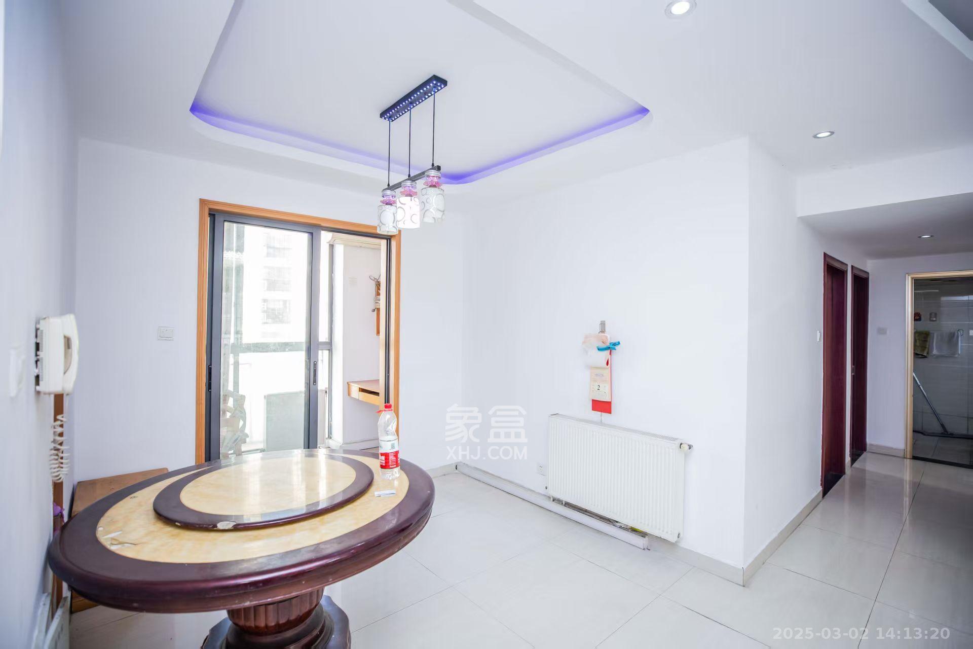 卓越蔚蓝海岸二期 3室2厅2卫 3000.0元/月 卓越蔚蓝海岸二期 3室2厅2卫 3000.0元/月室内图