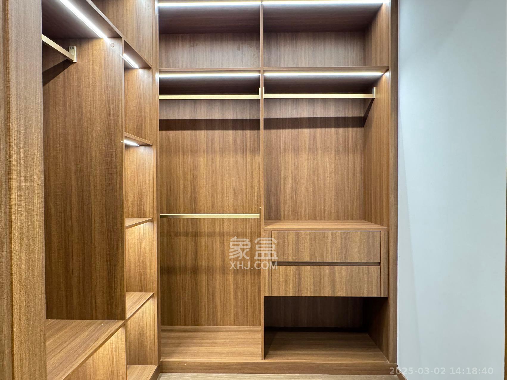 江山印 4室2厅3卫 14500.0元/月 江山印 4室2厅3卫 14500.0元/月室内图