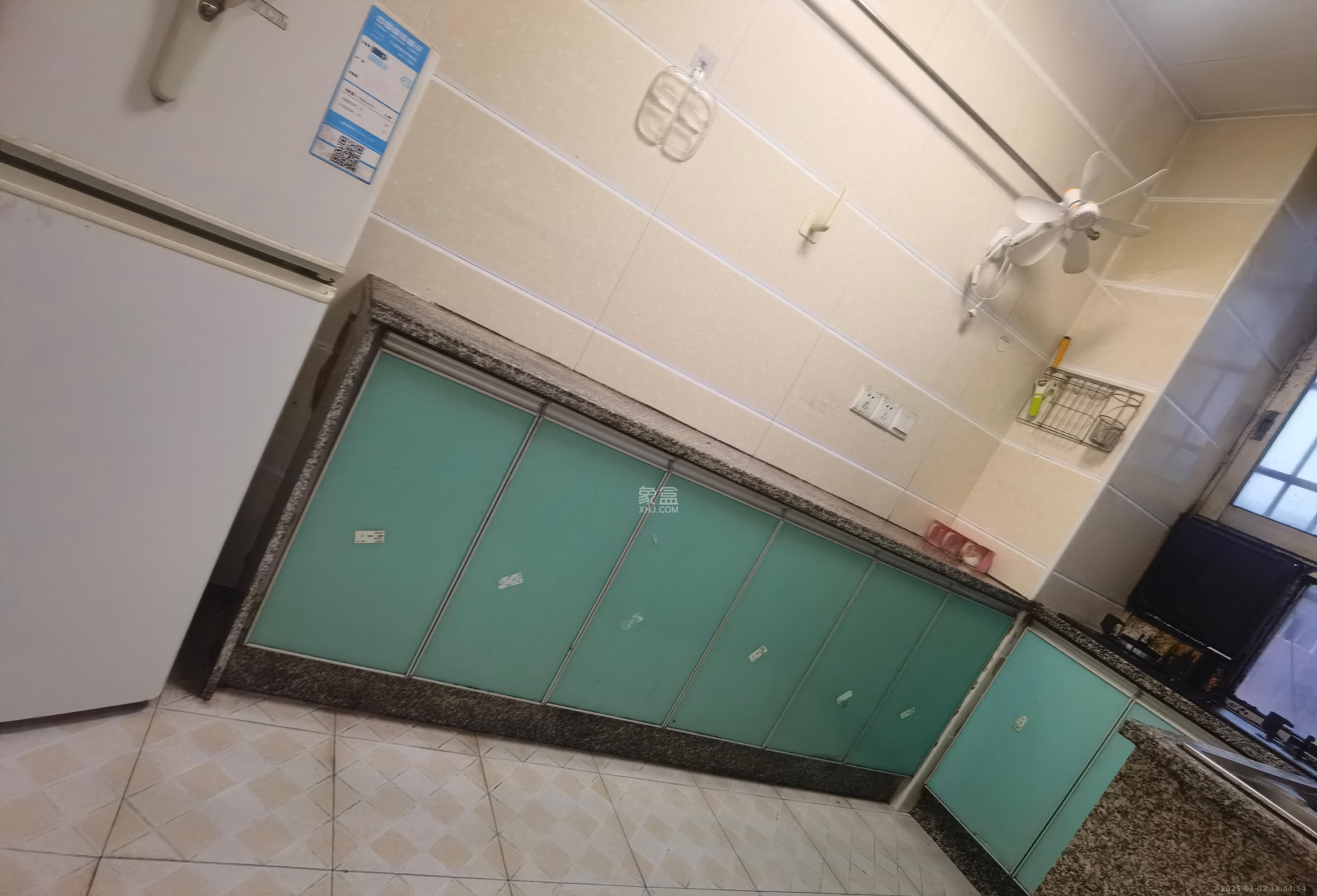雅雀湖小区  1室1厅1卫   1000.00元/月室内图