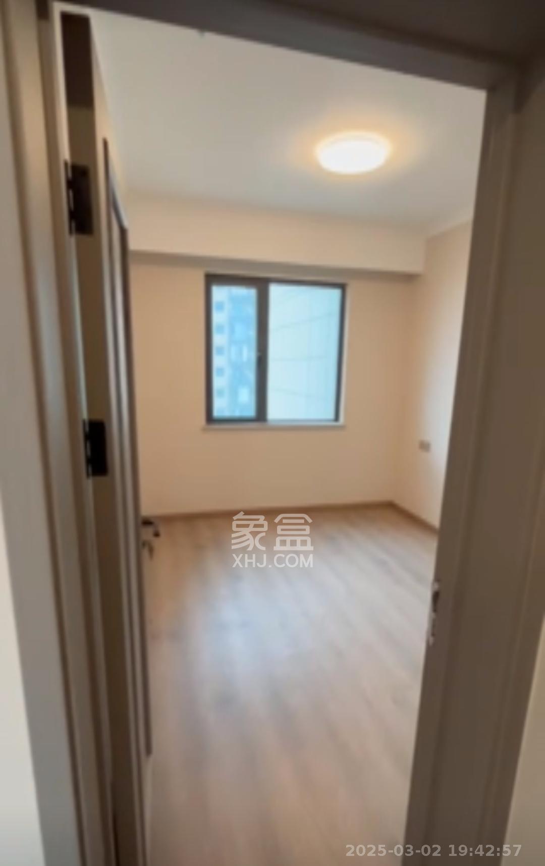 梦想新天地 4室2厅2卫 3500.0元/月 梦想新天地 4室2厅2卫 3500.0元/月室内图