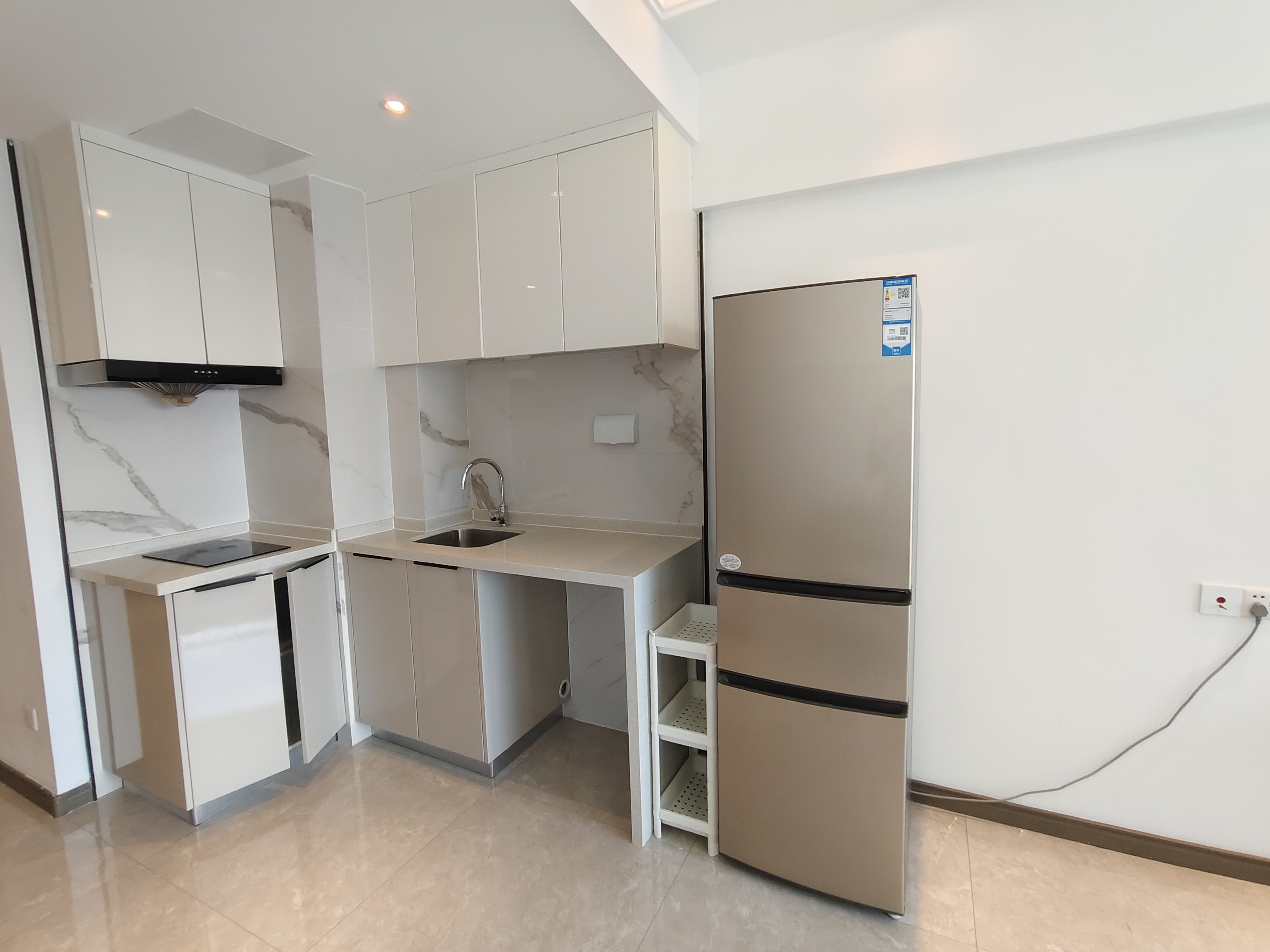 龙湖光年 1室1厅1卫 1900.0元/月 龙湖光年 1室1厅1卫 1900.0元/月室内图