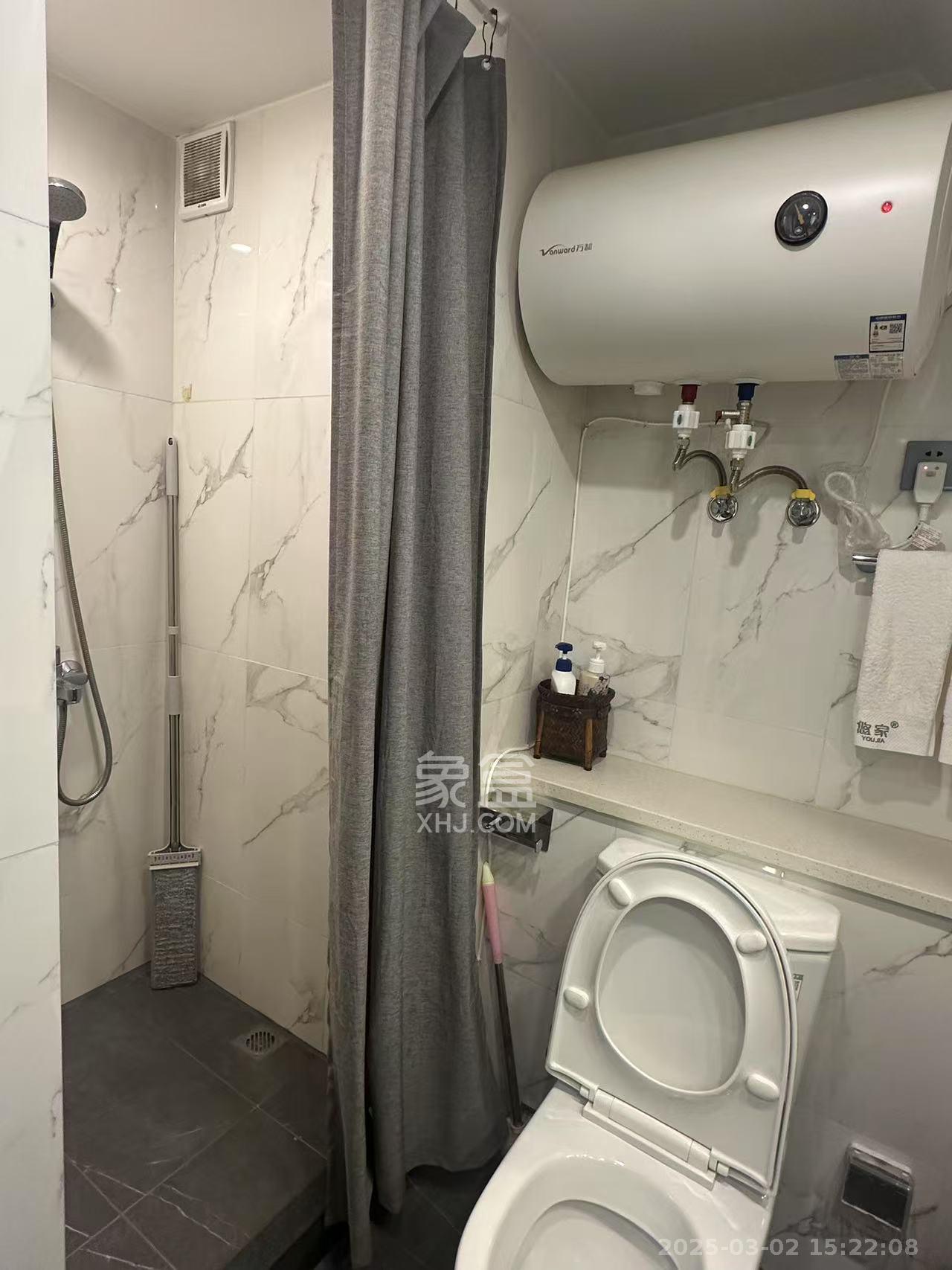 达美寰宇中心 2室1厅1卫 3500.0元/月 达美寰宇中心 2室1厅1卫 3500.0元/月室内图