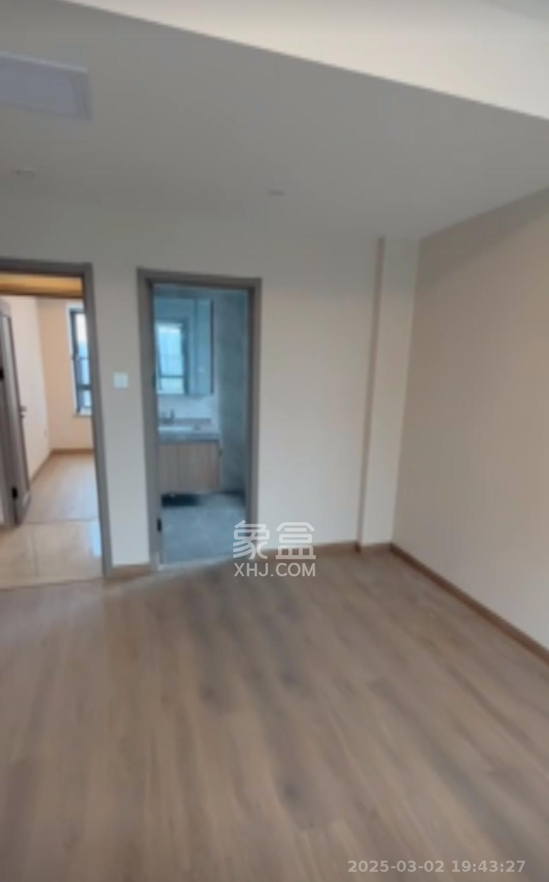 梦想新天地 4室2厅2卫 3500.0元/月 梦想新天地 4室2厅2卫 3500.0元/月室内图