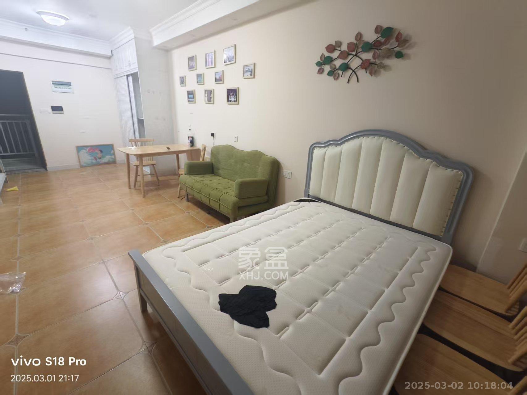 达美美立方  1室1厅1卫    2200.0元/月 达美美立方  1室1厅1卫    2200.0元/月室内图1