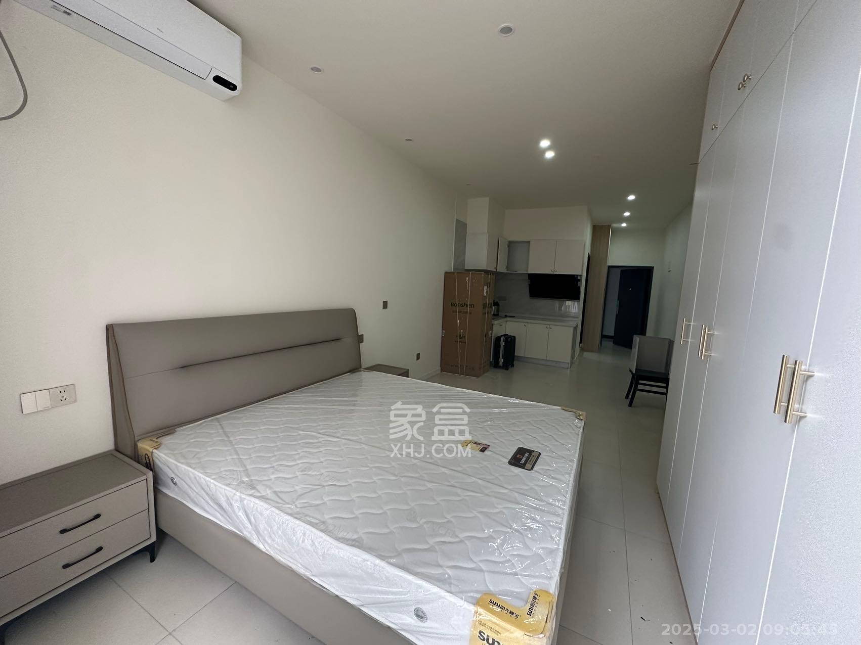 新奥大厦  1室1厅1卫   1800.00元/月