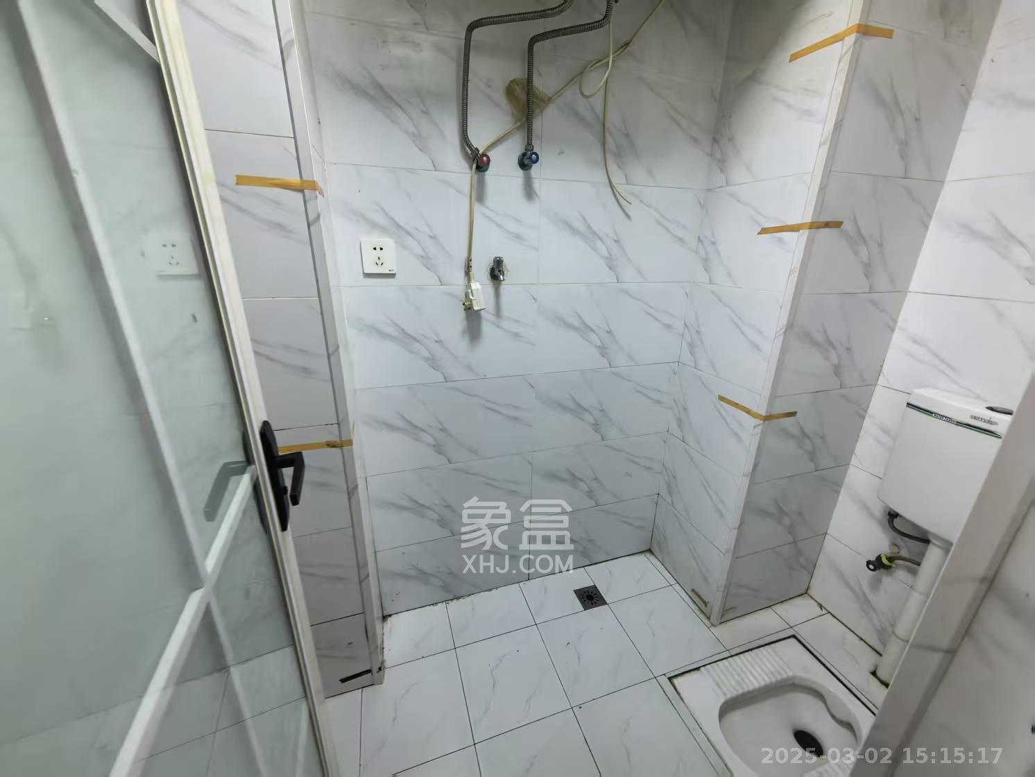 长沙高铁吾悦广场  1室1厅1卫   1200.00元/月室内图