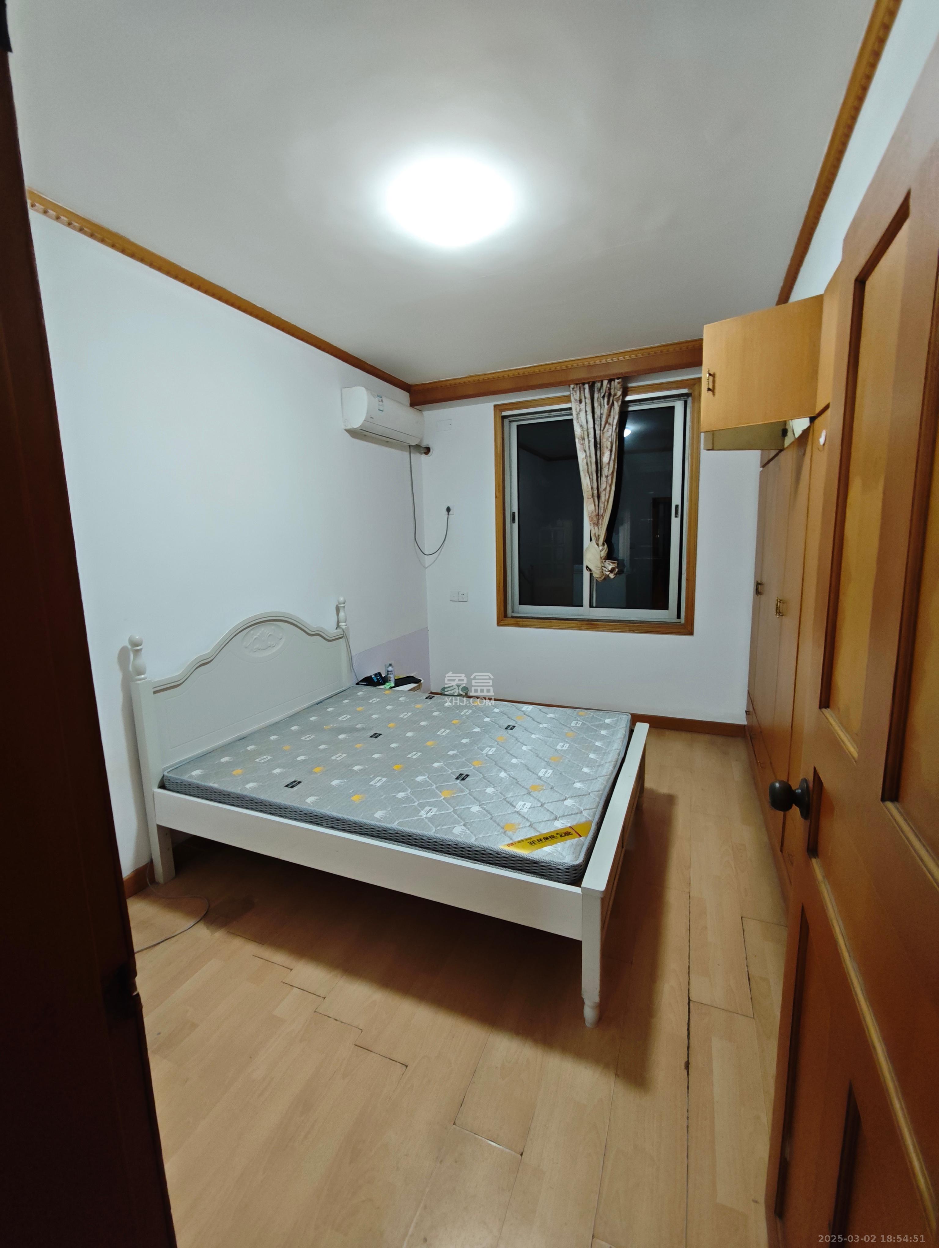 枫林小区 1室1厅1卫 800.0元/月 枫林小区 1室1厅1卫 800.0元/月室内图