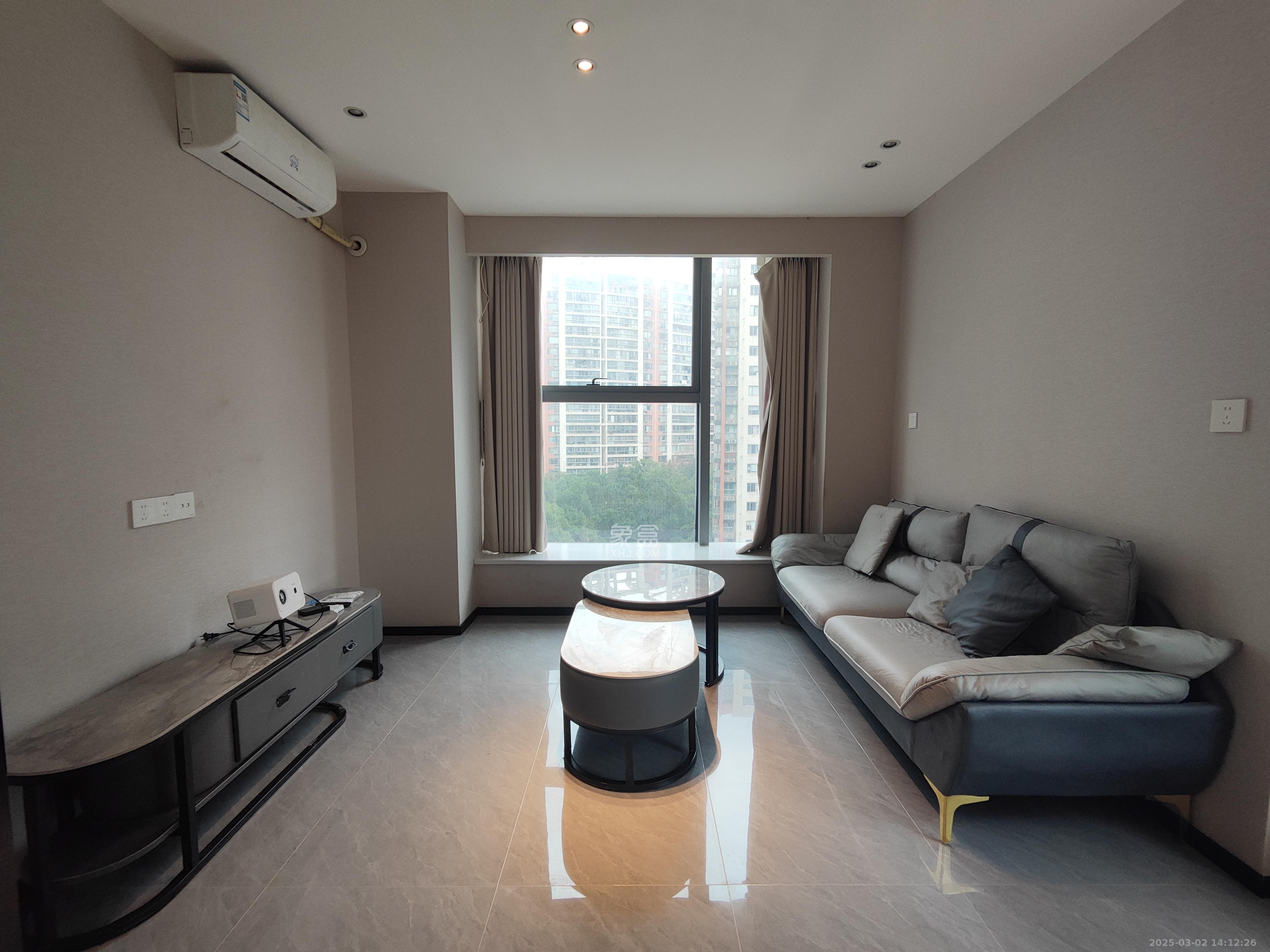 君悦新天地  1室0厅0卫    2700.0元/月室内图