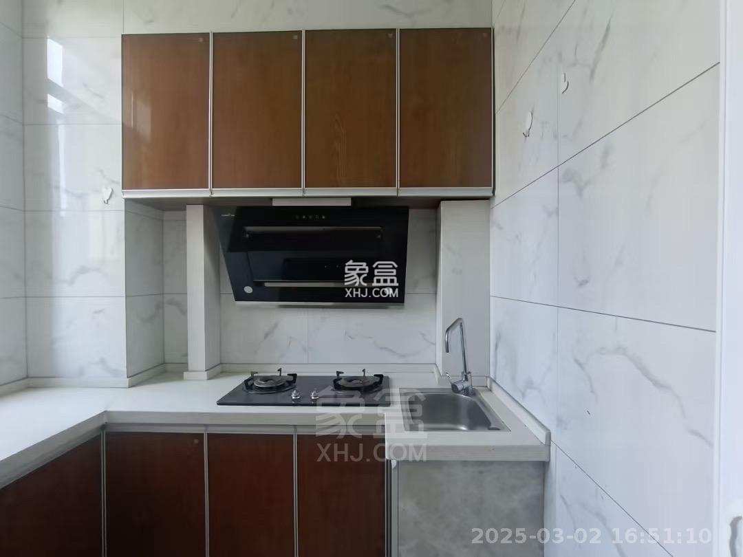 白金汉宫 1室1厅1卫 1200.0元/月 白金汉宫 1室1厅1卫 1200.0元/月室内图