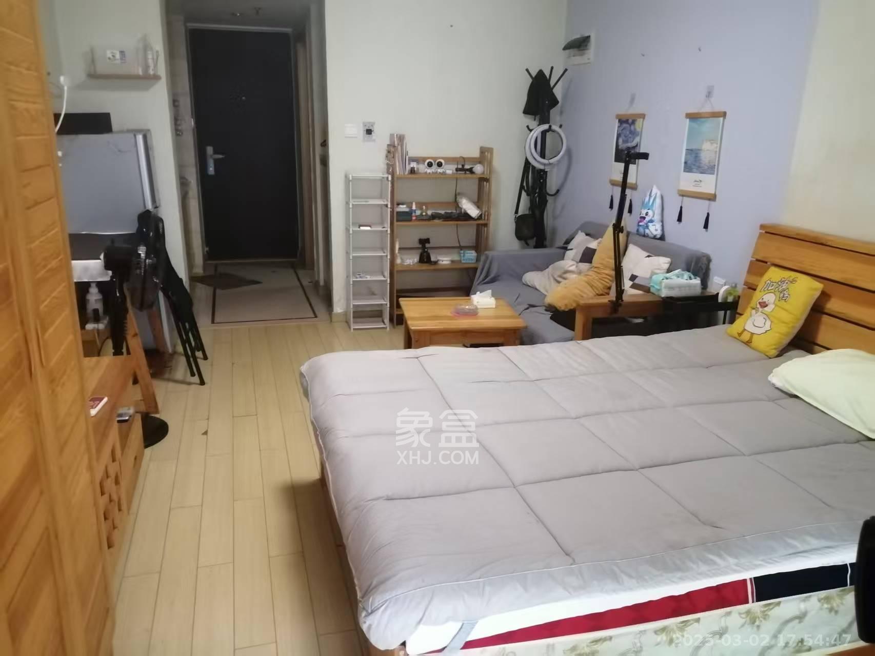 万科金域华府一期  1室1厅1卫   1300.00元/月室内图