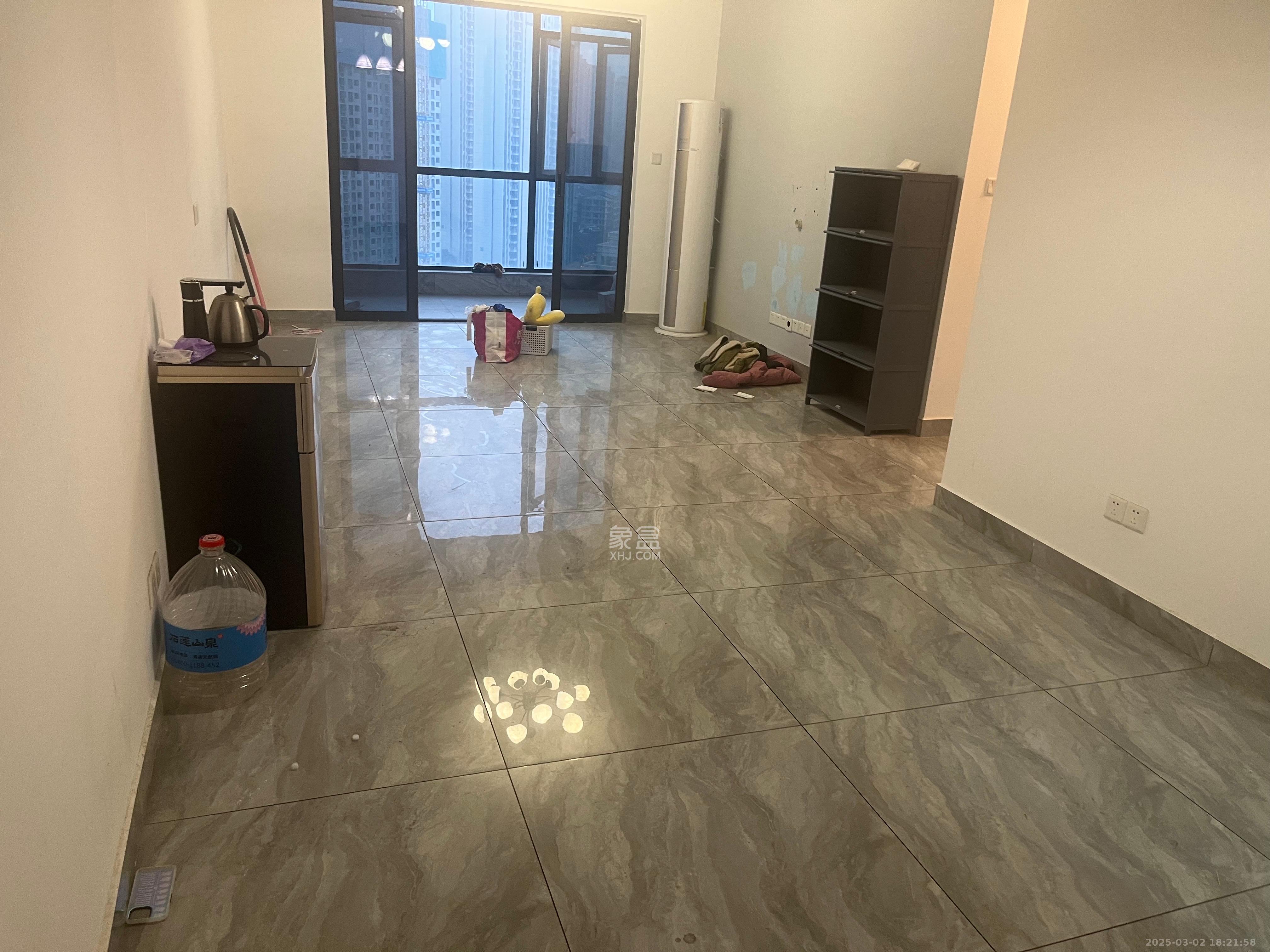 振业城三期  3室2厅2卫   3100.00元/月室内图
