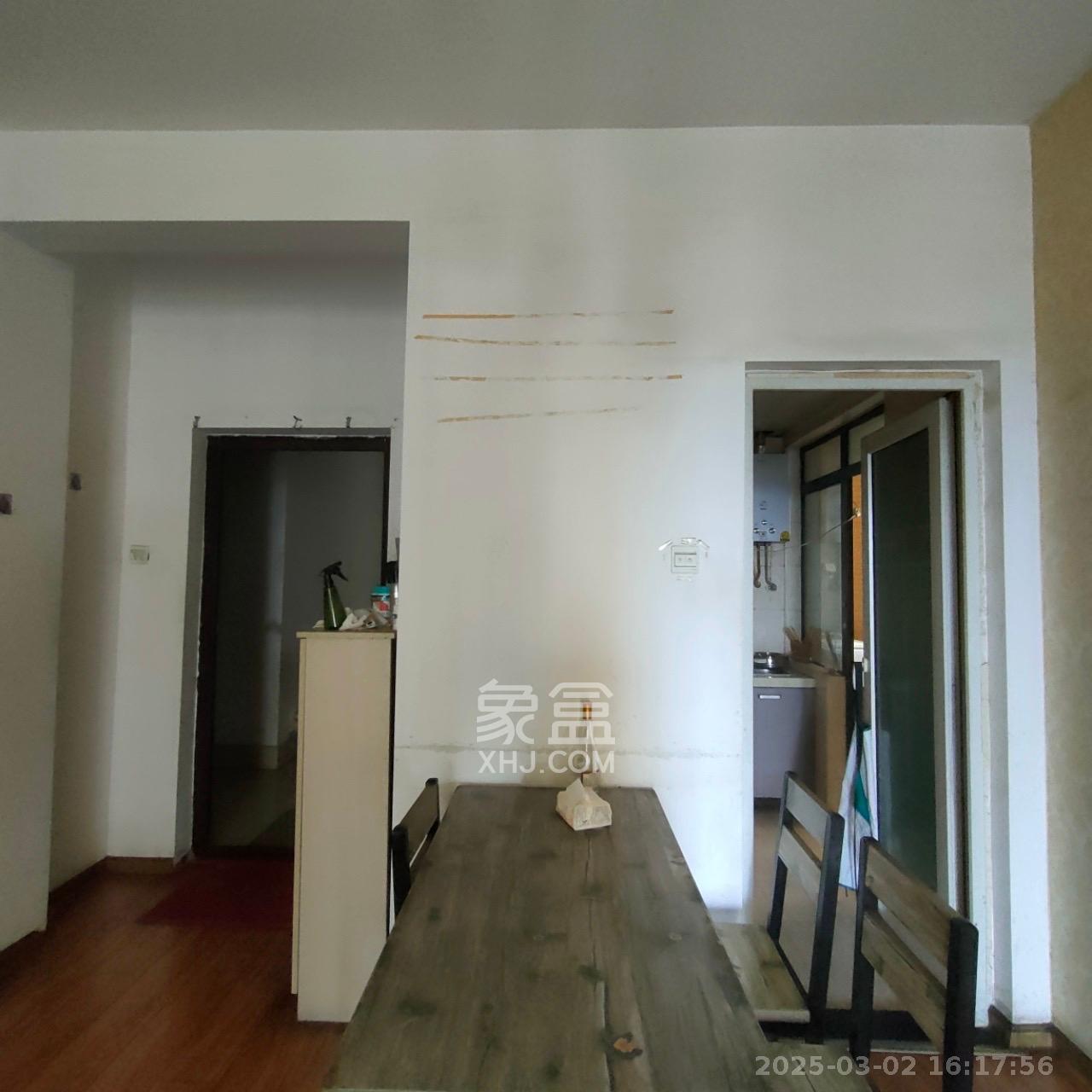 康斯丹郡(融程领秀佳园) 3室1厅1卫 1900.0元/月 康斯丹郡(融程领秀佳园) 3室1厅1卫 1900.0元/月室内图