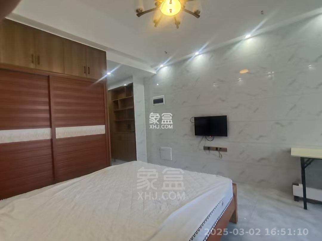 白金汉宫 1室1厅1卫 1200.0元/月 白金汉宫 1室1厅1卫 1200.0元/月室内图