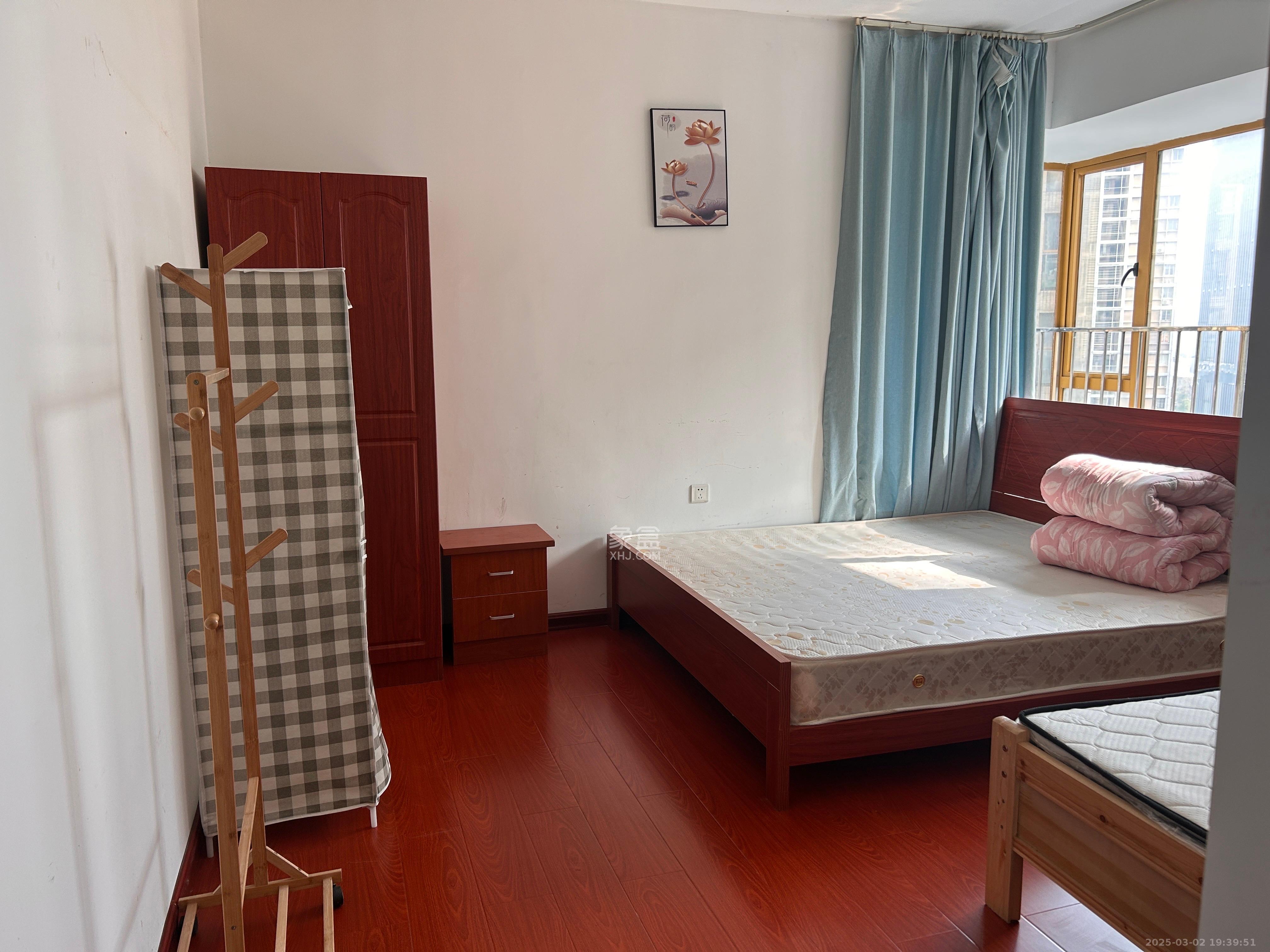 天健芙蓉盛世一期 4室2厅2卫 4400.0元/月 天健芙蓉盛世一期 4室2厅2卫 4400.0元/月室内图