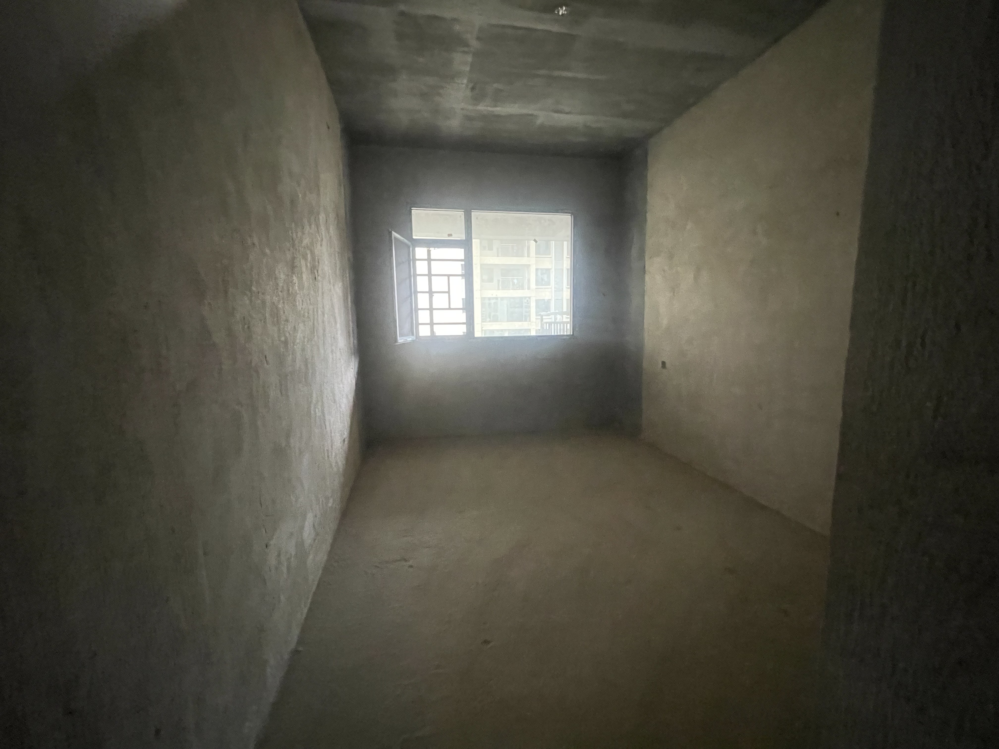 鹏泰天麓 4室2厅2卫 89.8万 鹏泰天麓 4室2厅2卫 89.8万客厅