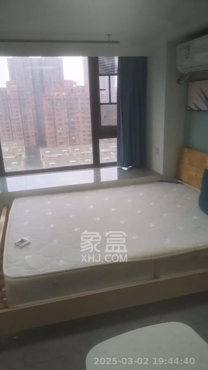 龙湖湘江星座(祺鑫星座公寓) 1室1厅1卫 1400.0元/月 龙湖湘江星座(祺鑫星座公寓) 1室1厅1卫 1400.0元/月室内图