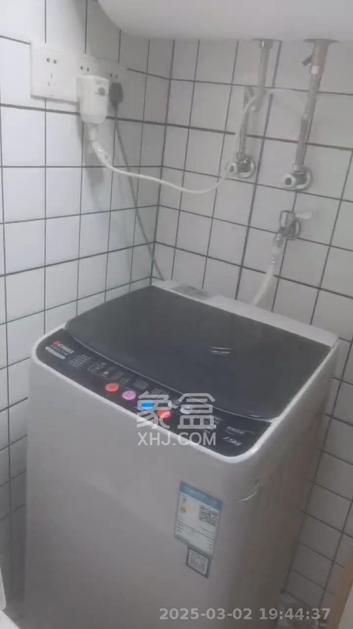 龙湖湘江星座(祺鑫星座公寓) 1室1厅1卫 1400.0元/月 龙湖湘江星座(祺鑫星座公寓) 1室1厅1卫 1400.0元/月室内图