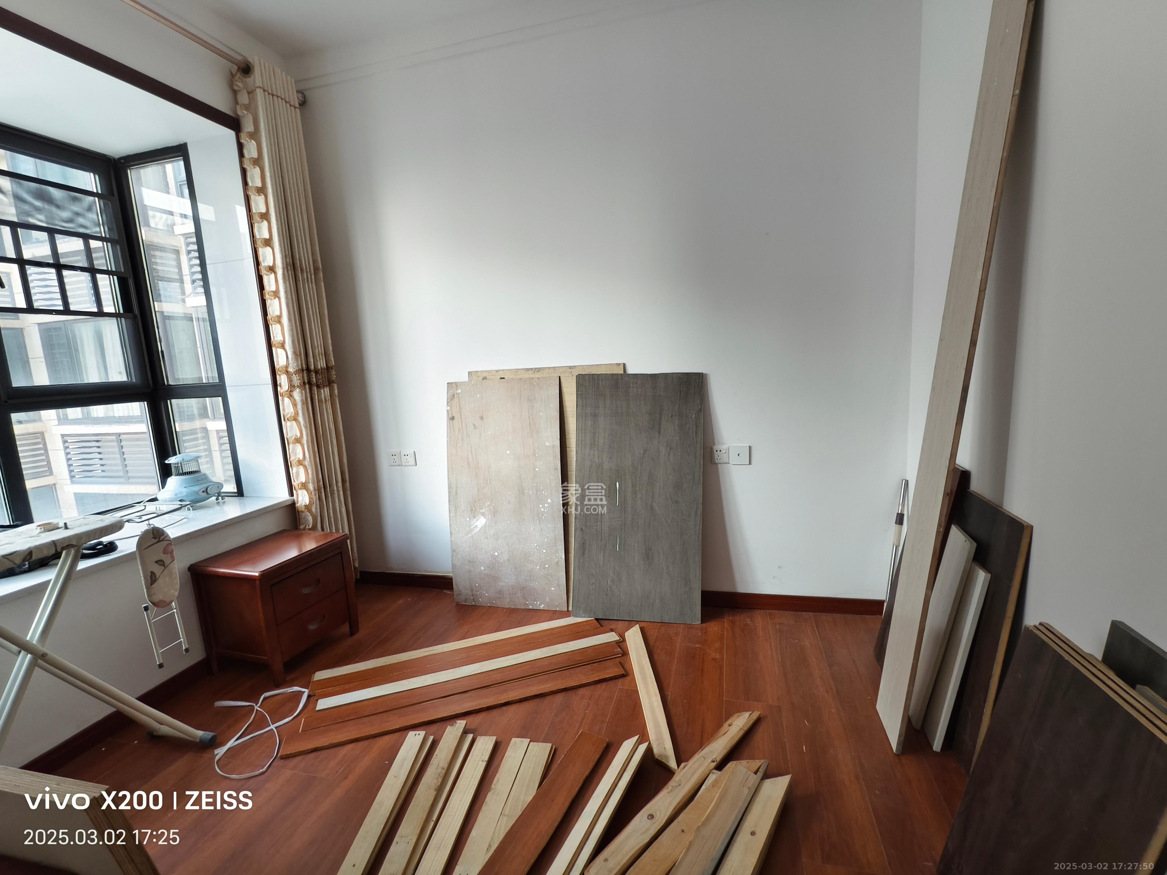 财汇新天地(财汇商务广场) 4室2厅2卫 2800.0元/月 财汇新天地(财汇商务广场) 4室2厅2卫 2800.0元/月室内图