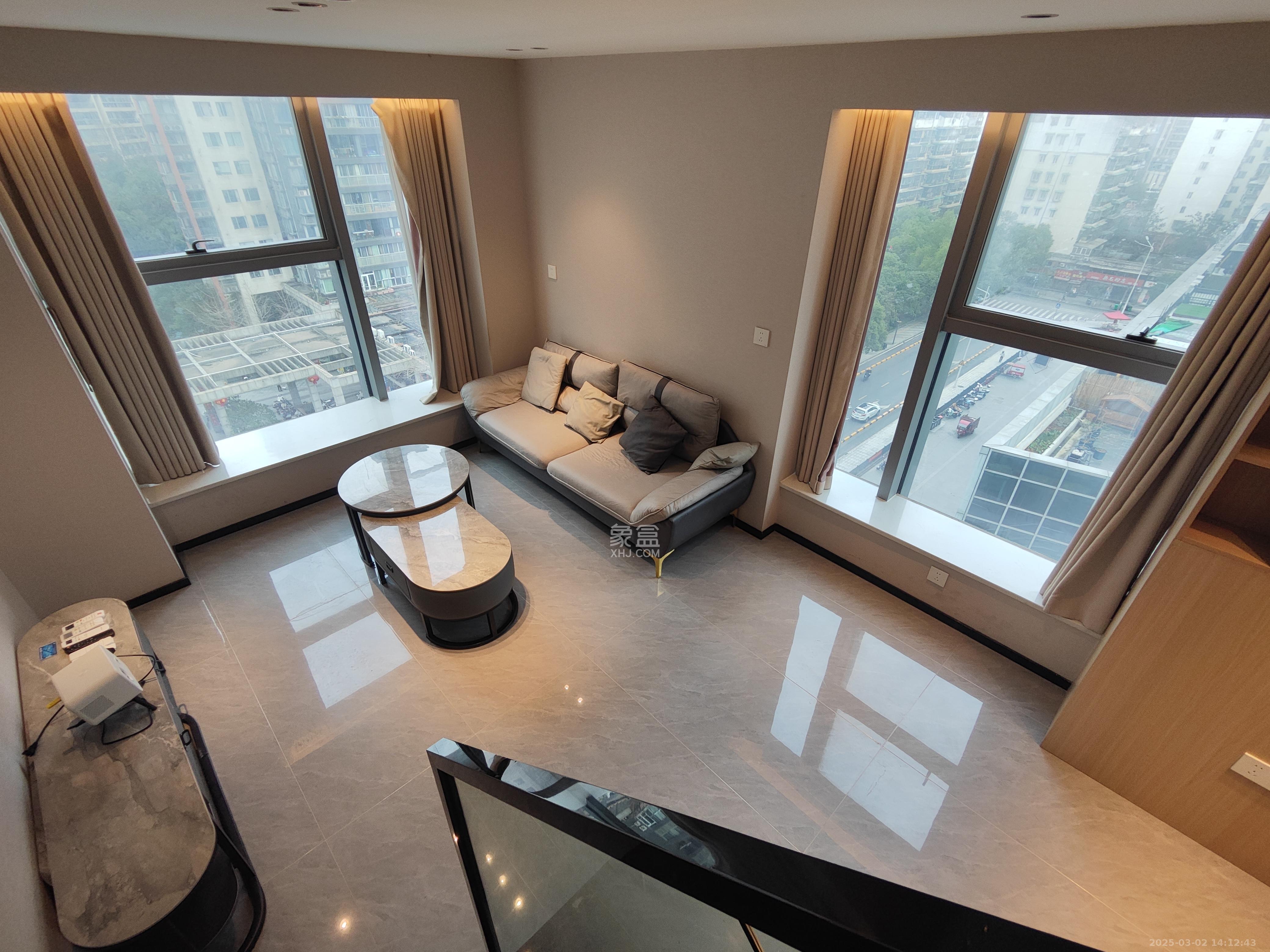 君悦新天地  1室0厅0卫    2700.0元/月室内图