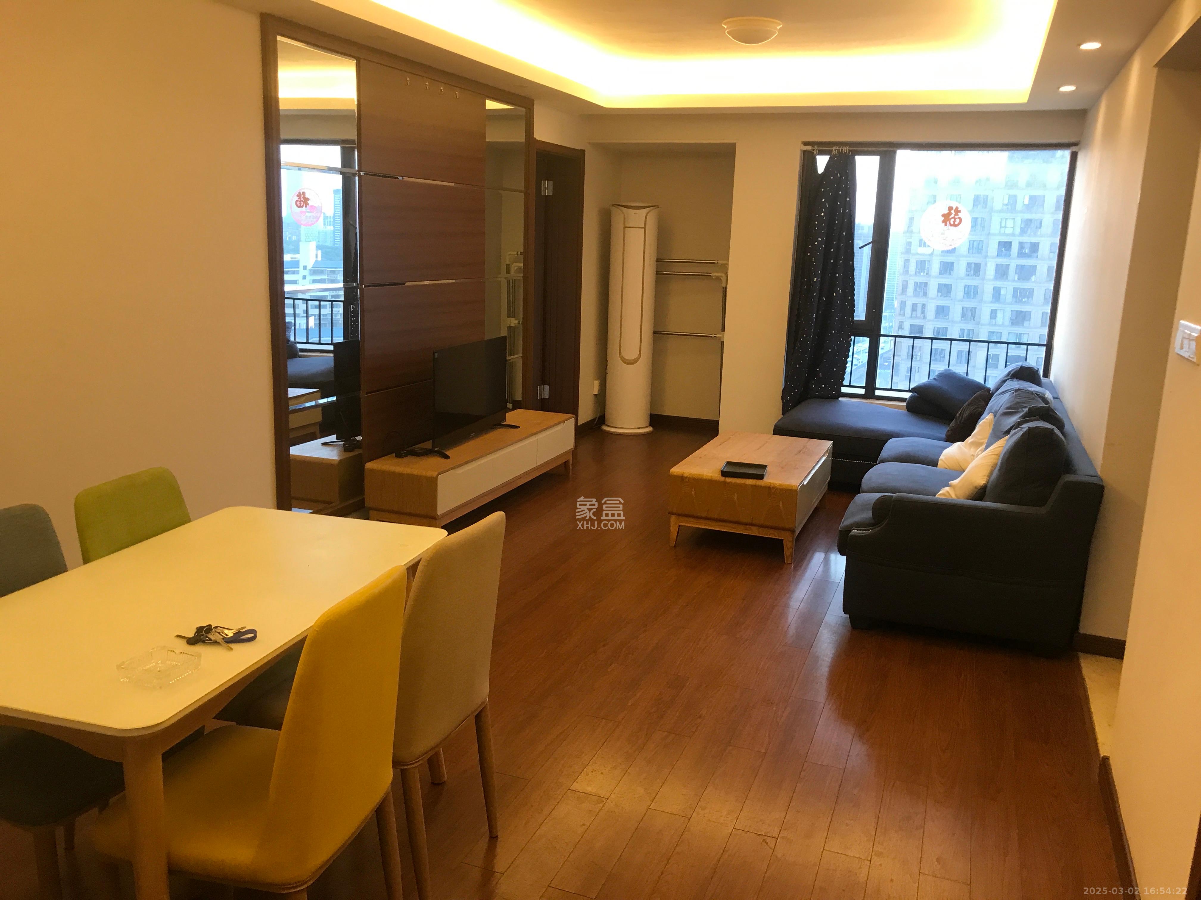 万科金域华府三四期  2室2厅1卫   2300.00元/月室内图